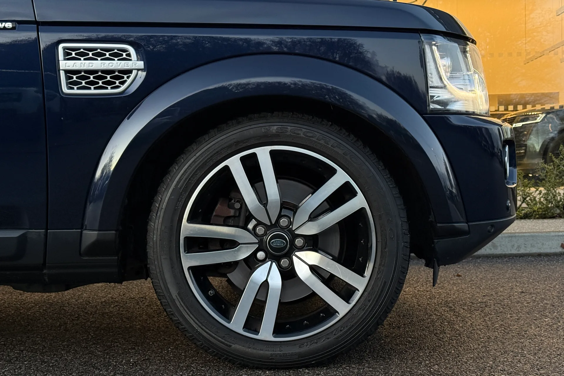 LAND ROVER DISCOVERY thumbnail image number 20