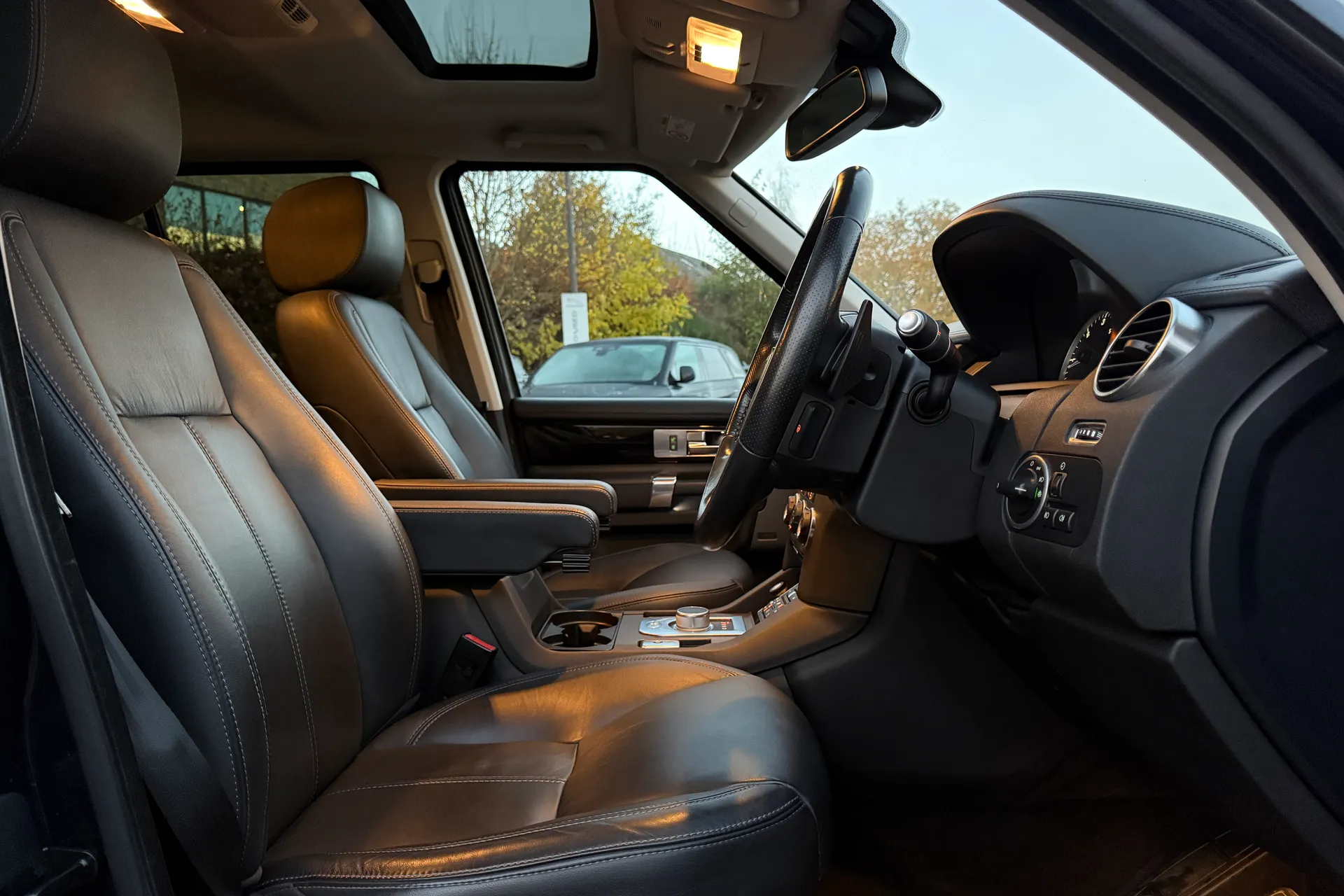 LAND ROVER DISCOVERY thumbnail image number 49