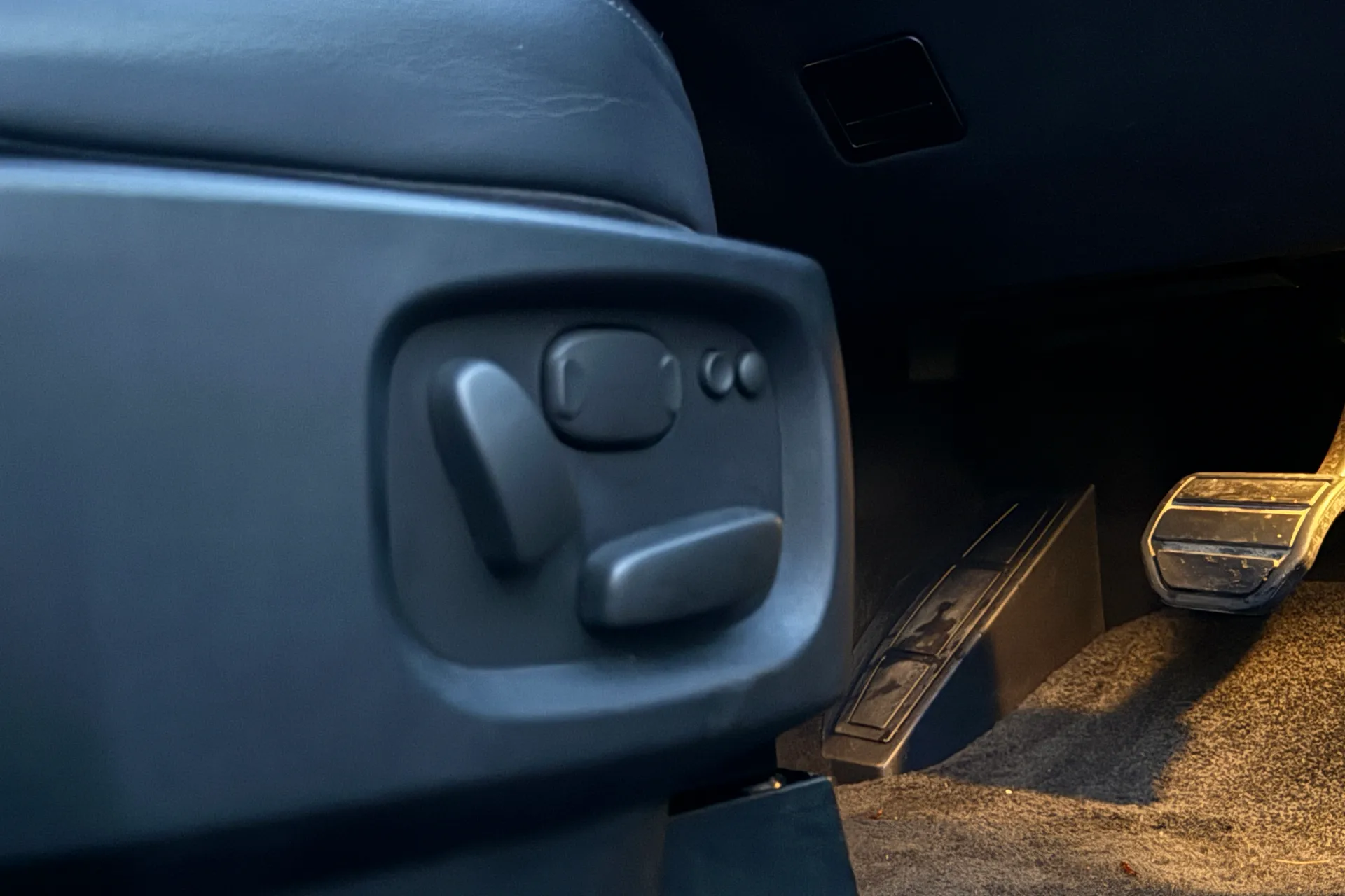 LAND ROVER DISCOVERY thumbnail image number 50