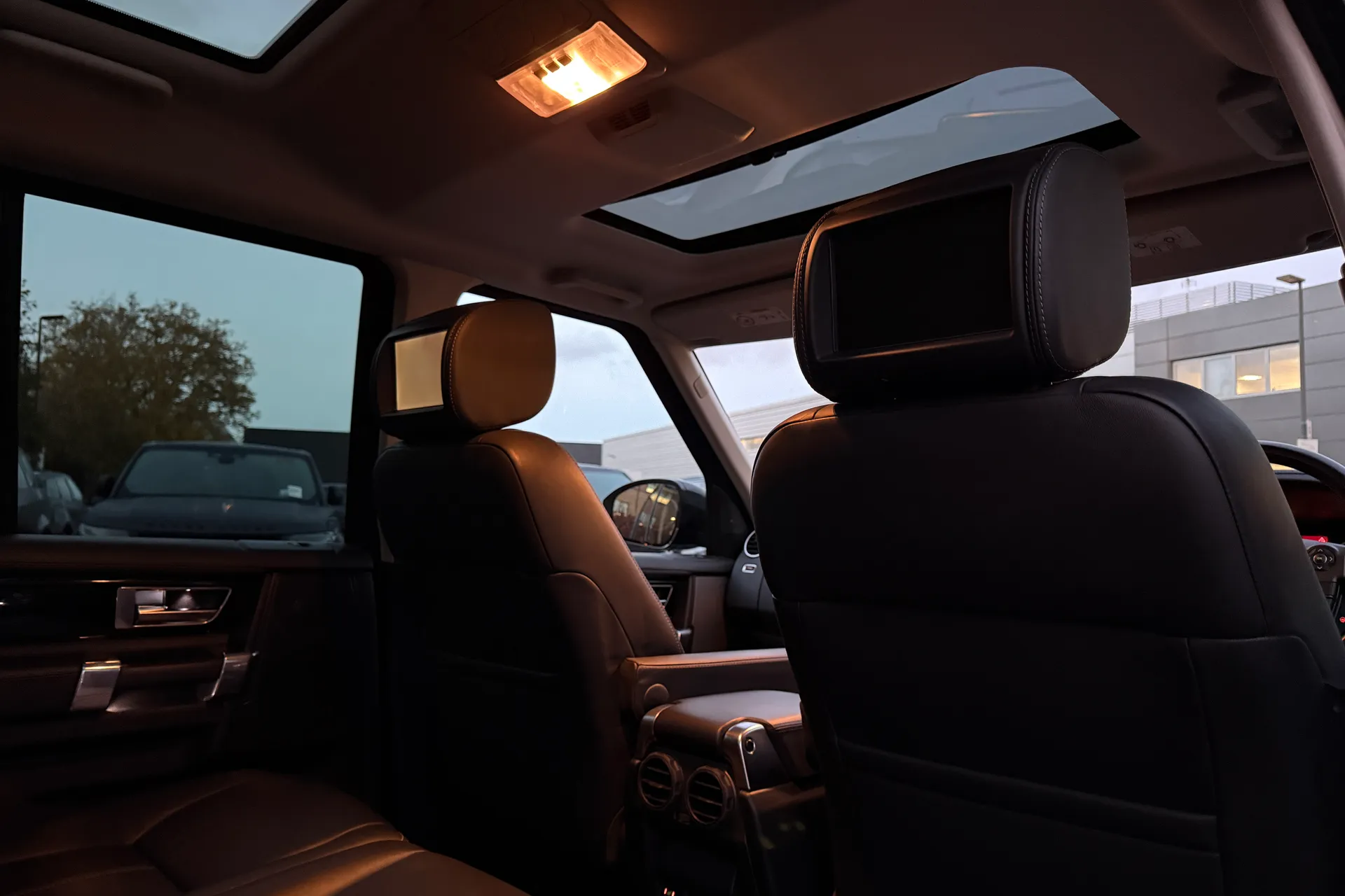 LAND ROVER DISCOVERY thumbnail image number 42