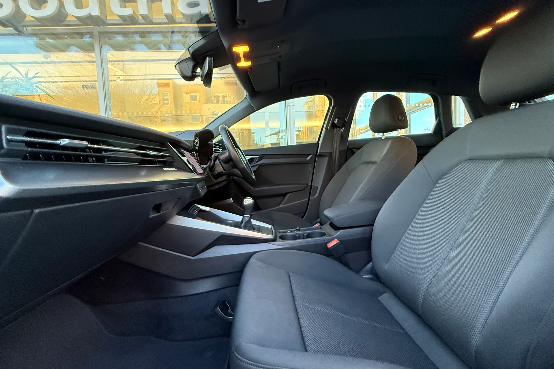 Audi A3 thumbnail image number 47