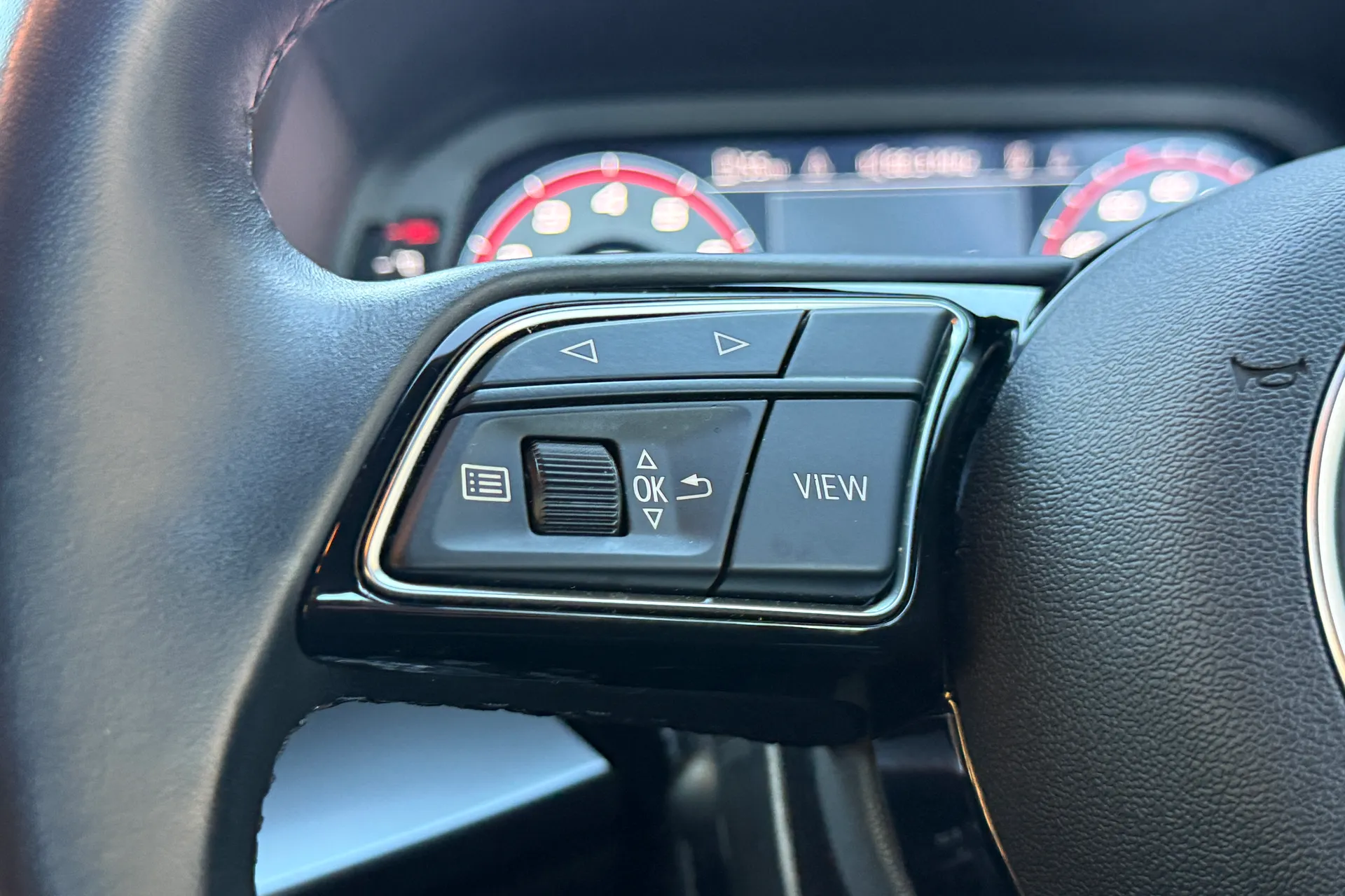 Audi A3 thumbnail image number 21