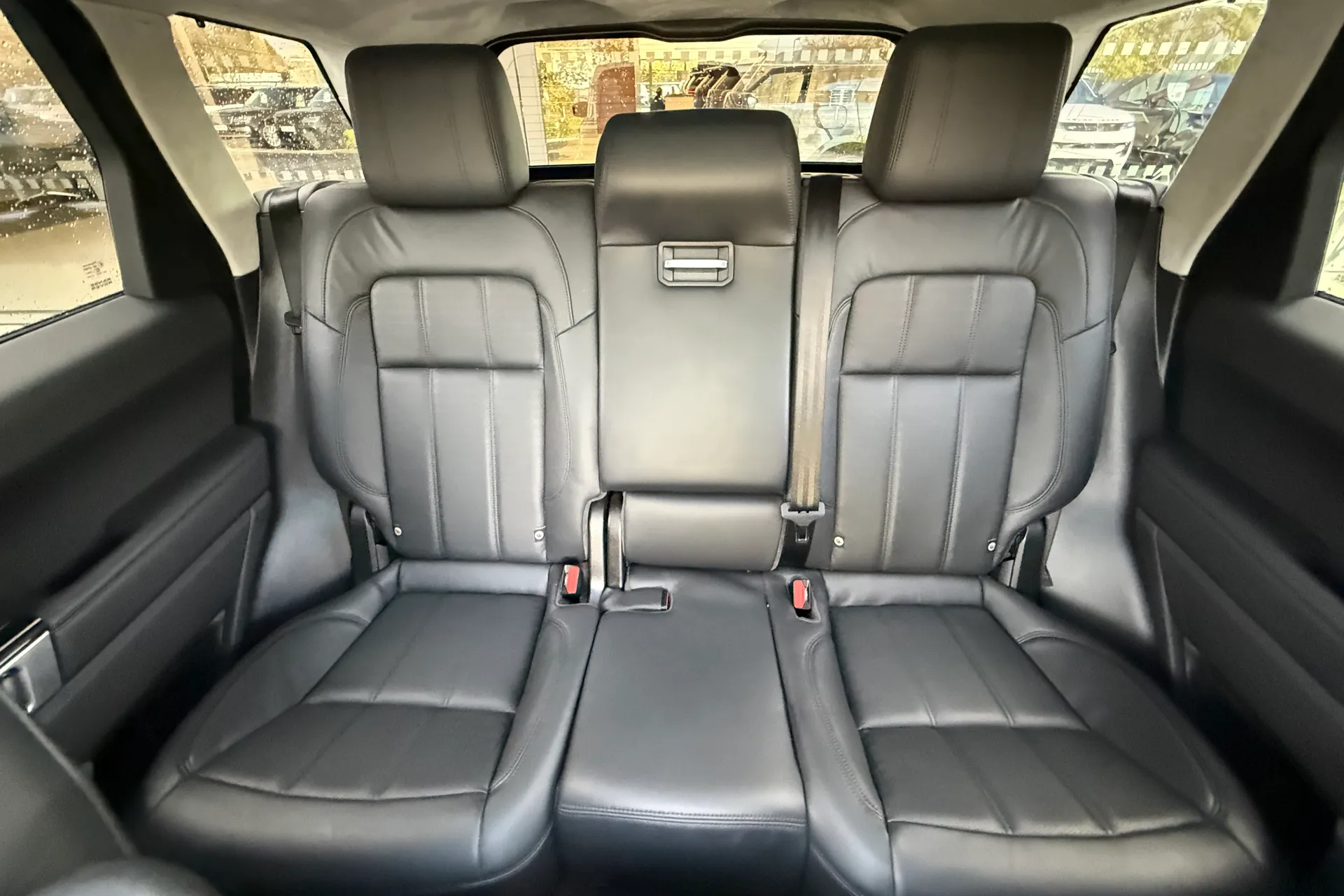 LAND ROVER RANGE ROVER SPORT thumbnail image number 11