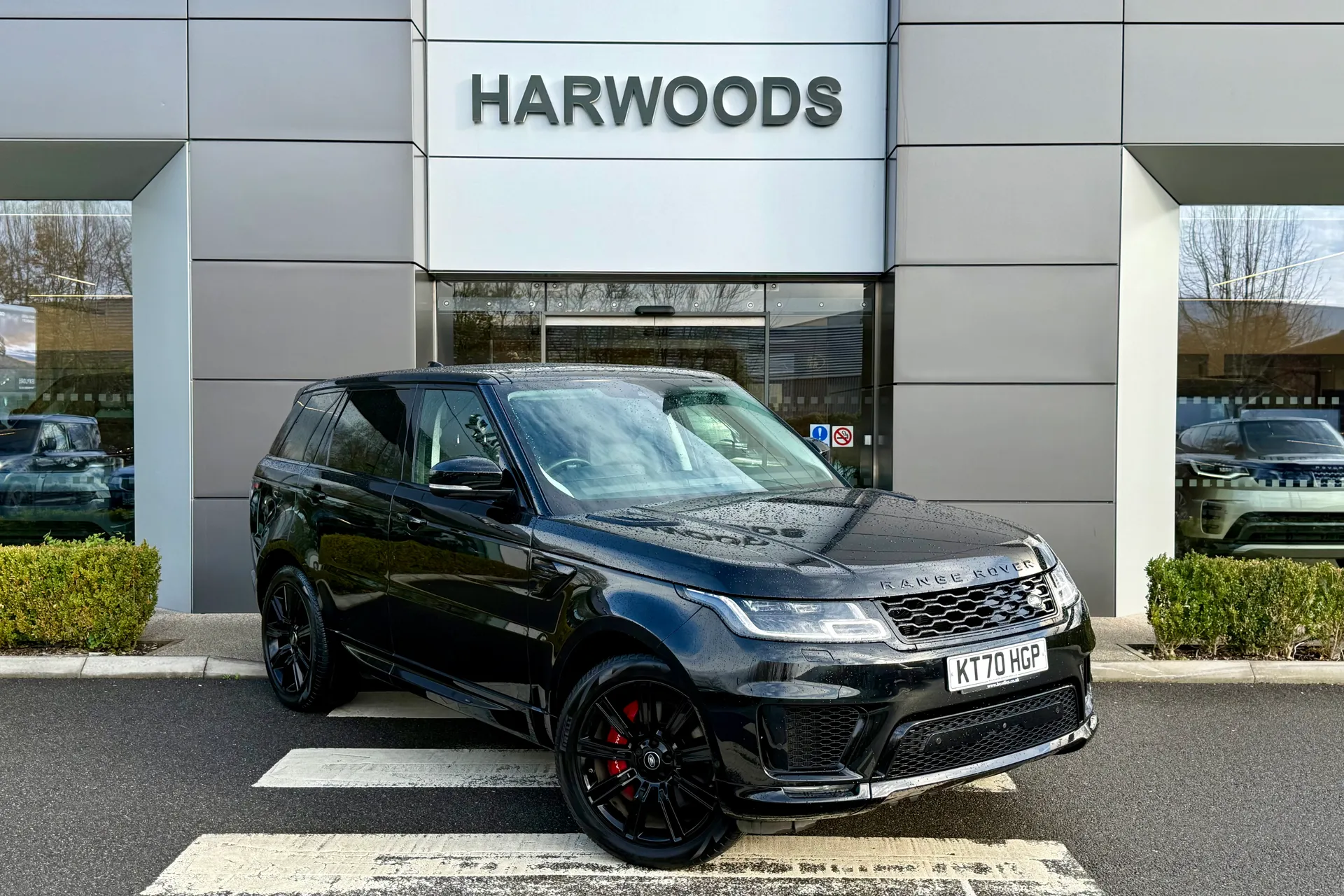 LAND ROVER RANGE ROVER SPORT focused image