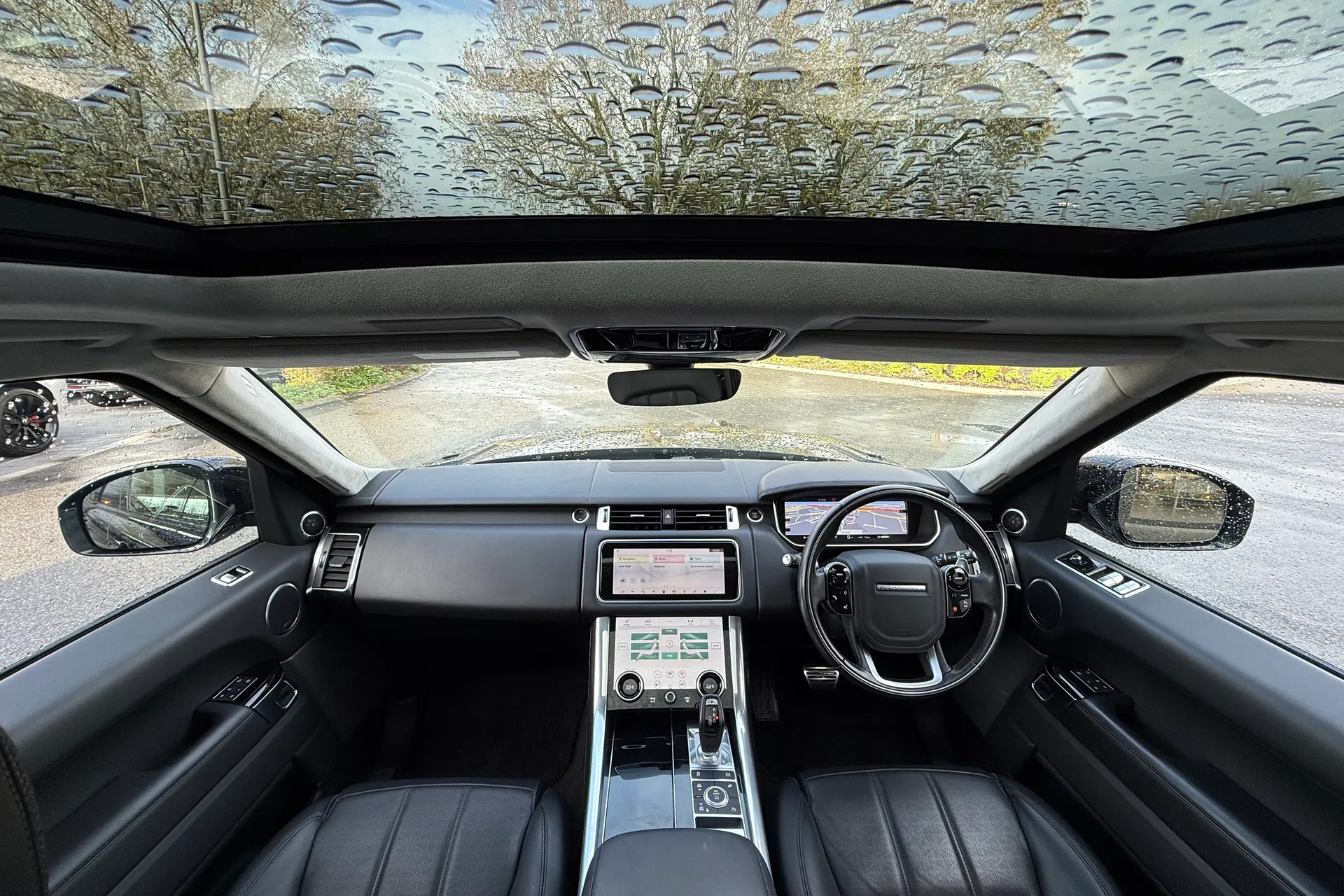 LAND ROVER RANGE ROVER SPORT thumbnail image number 3