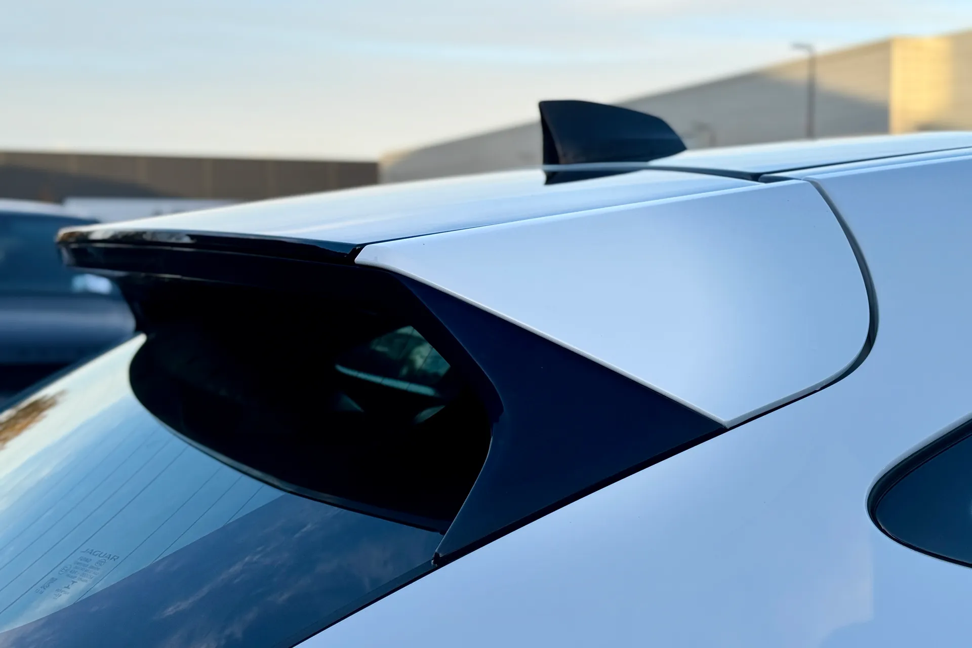 Jaguar E-PACE thumbnail image number 21