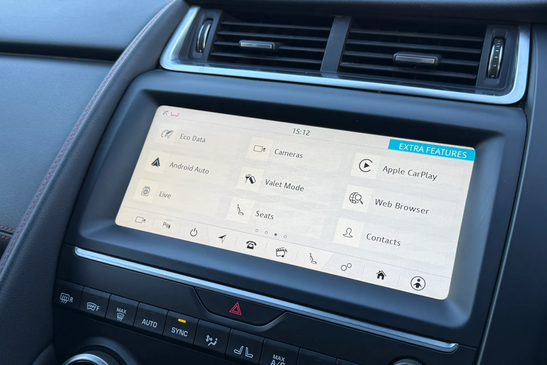 Jaguar E-PACE thumbnail image number 51