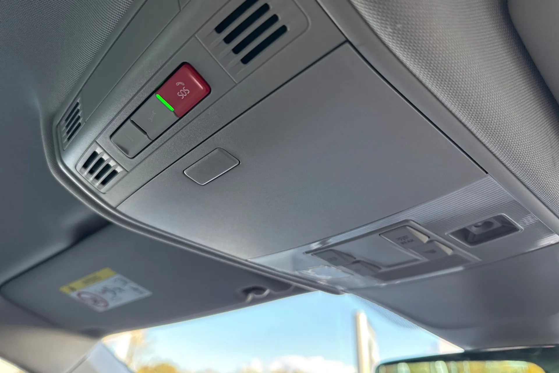 VOLKSWAGEN TIGUAN thumbnail image number 45