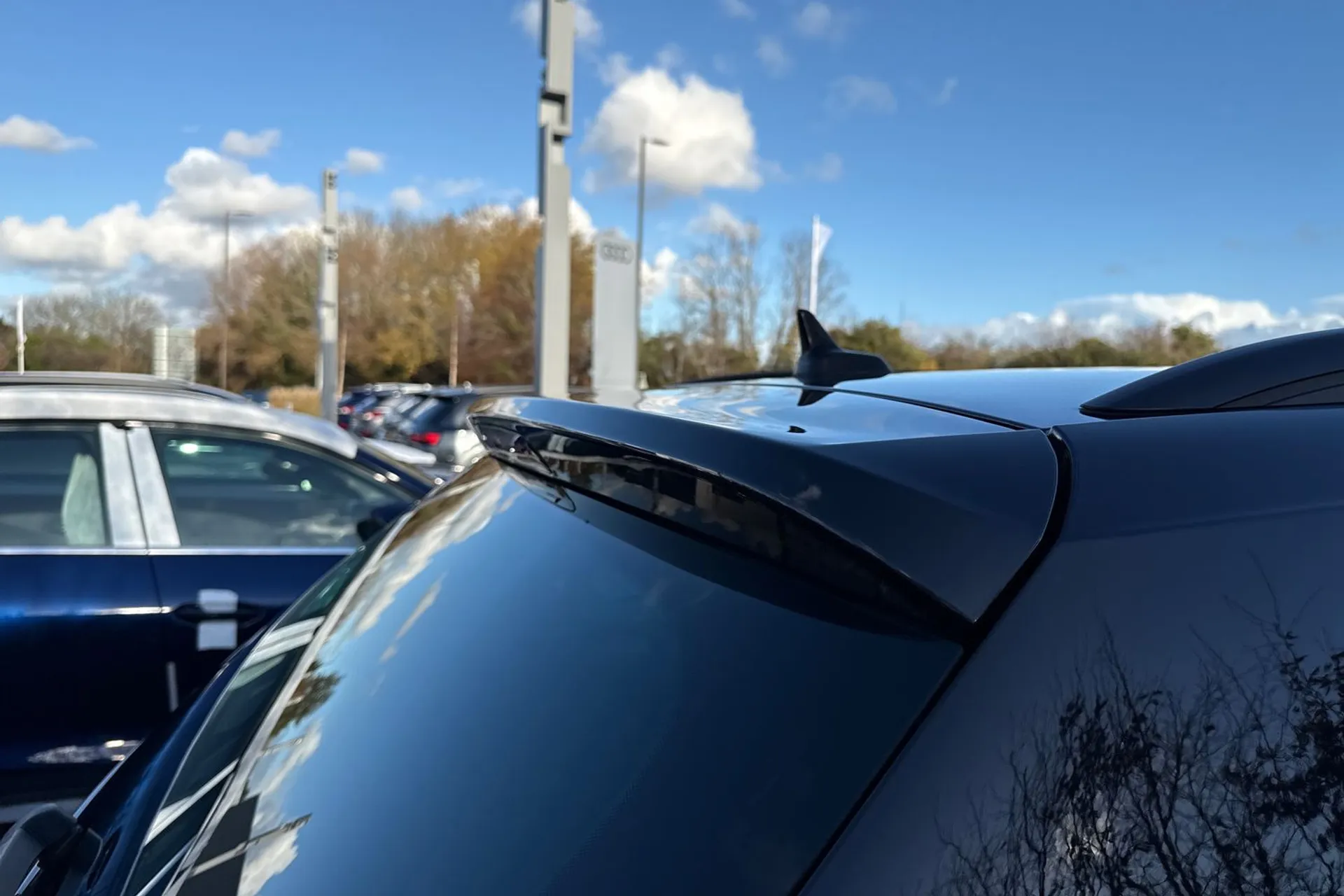 VOLKSWAGEN TIGUAN thumbnail image number 14