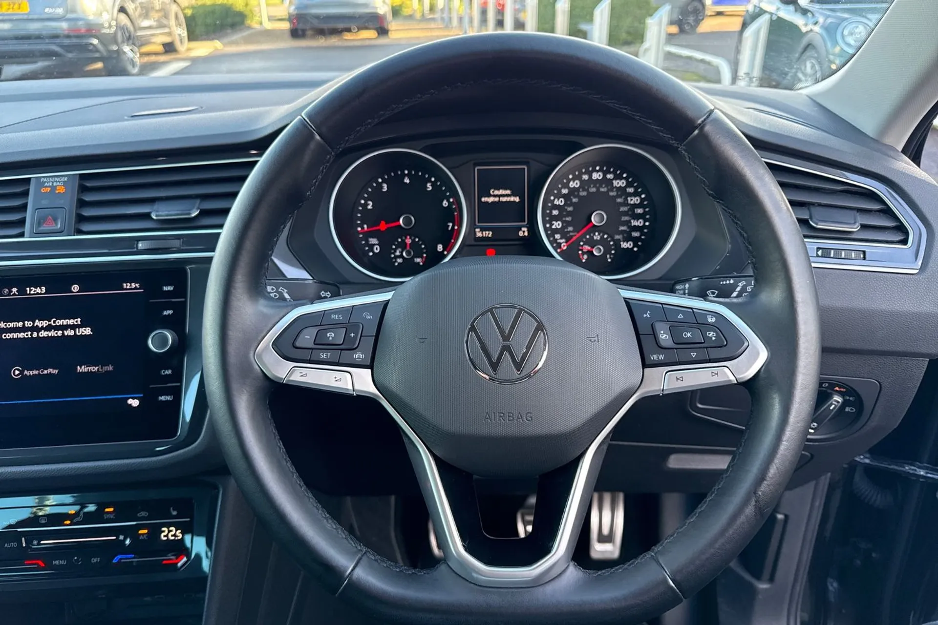 VOLKSWAGEN TIGUAN thumbnail image number 21