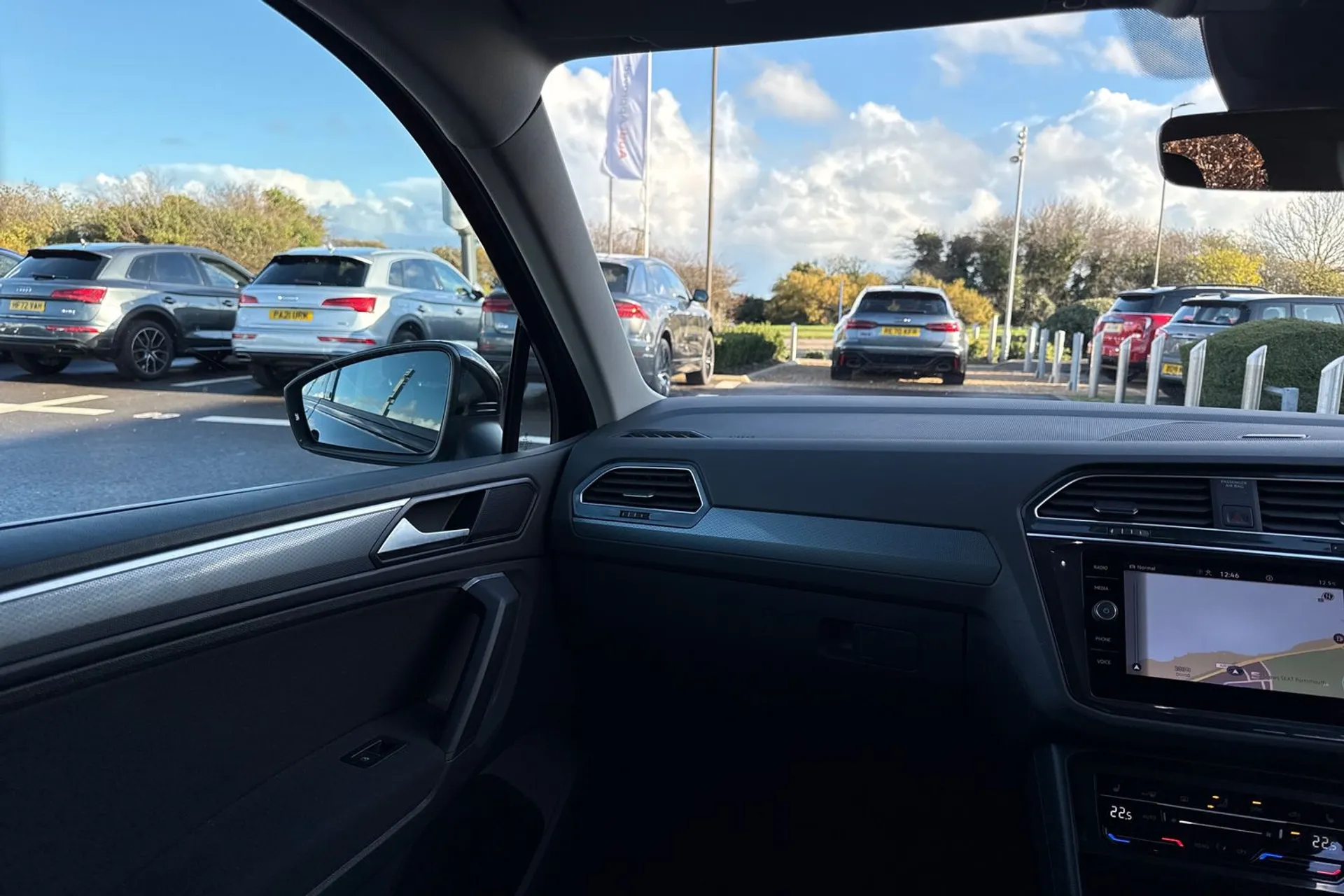 VOLKSWAGEN TIGUAN thumbnail image number 39