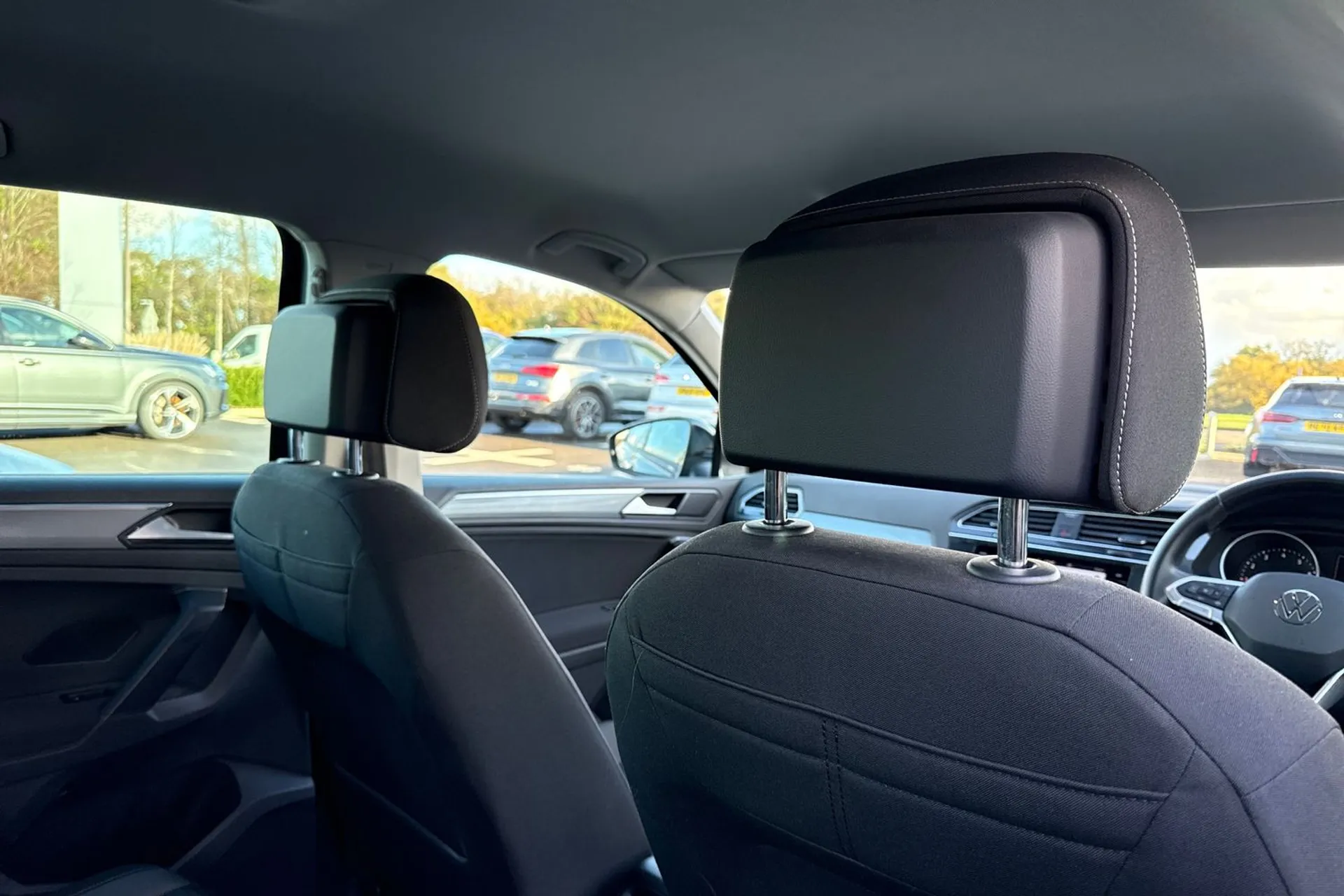 VOLKSWAGEN TIGUAN thumbnail image number 26