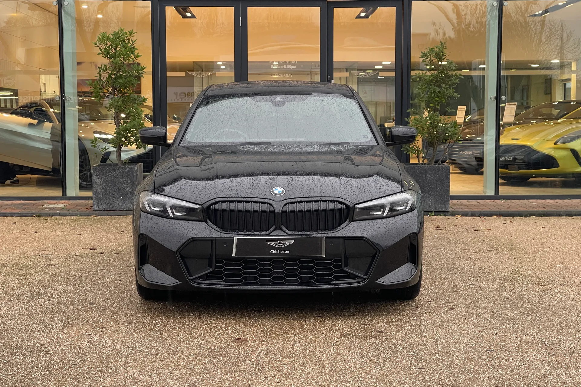 BMW 3 SERIES thumbnail image number 10