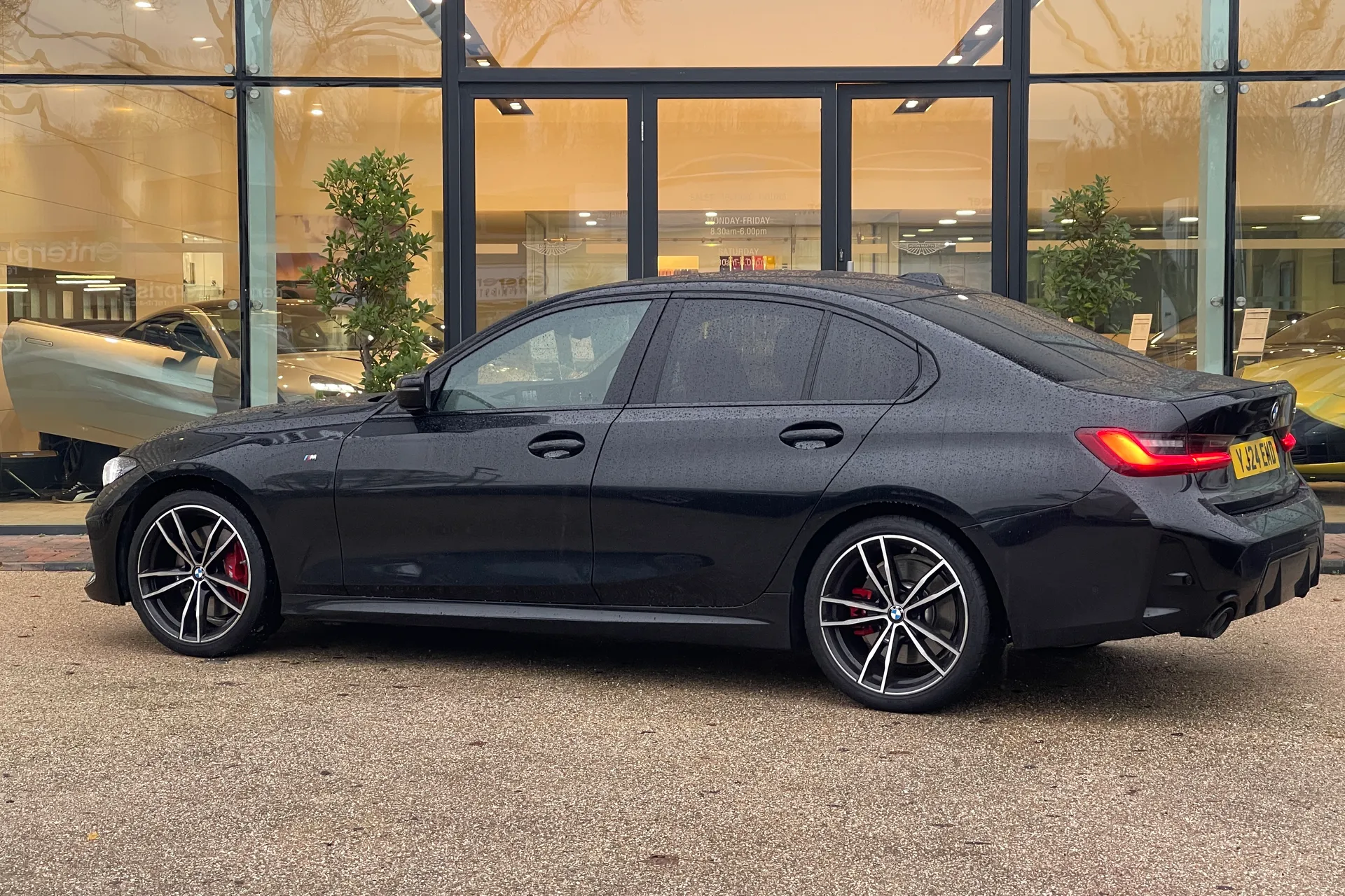 BMW 3 SERIES thumbnail image number 12