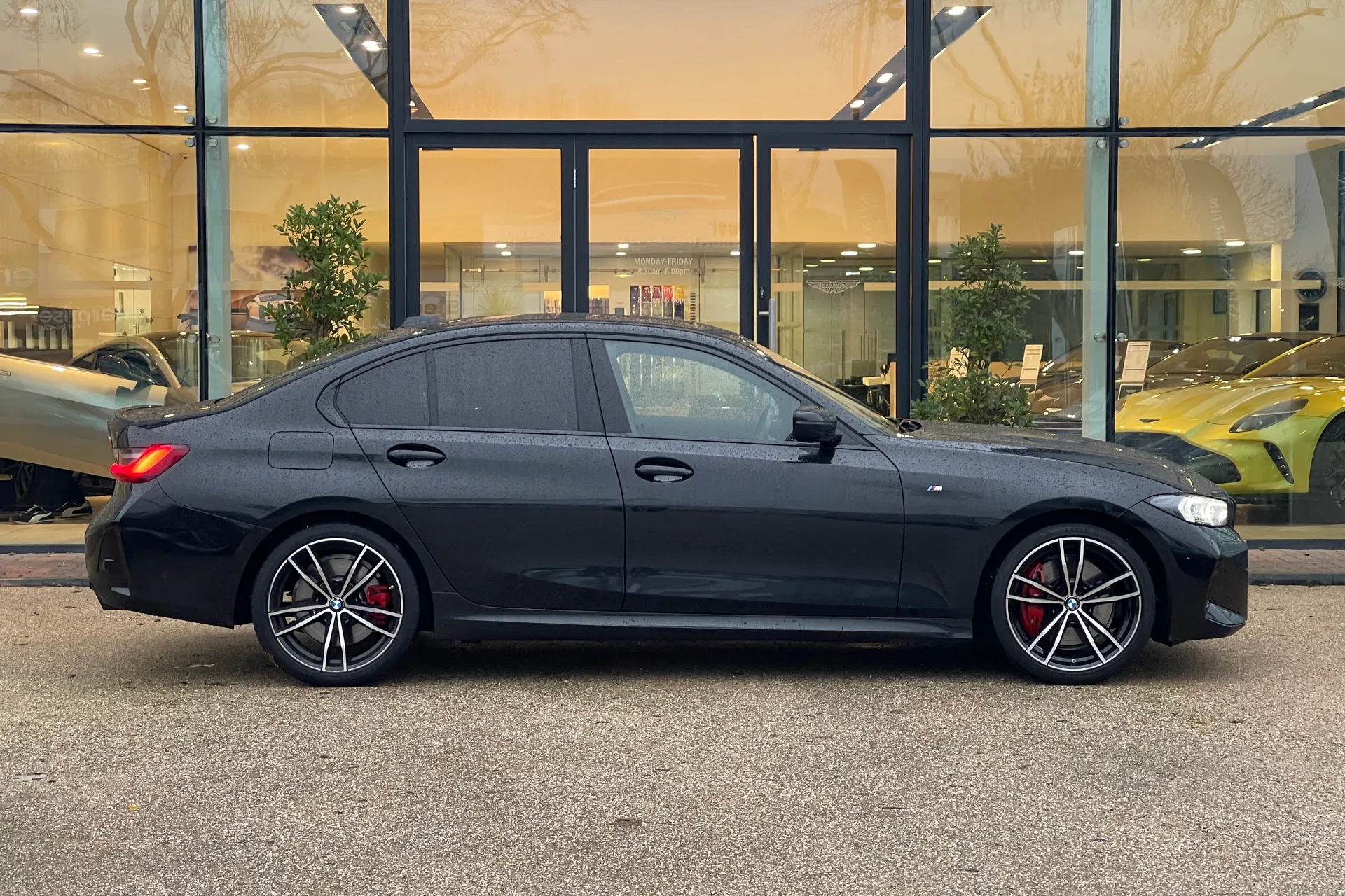 BMW 3 SERIES thumbnail image number 15