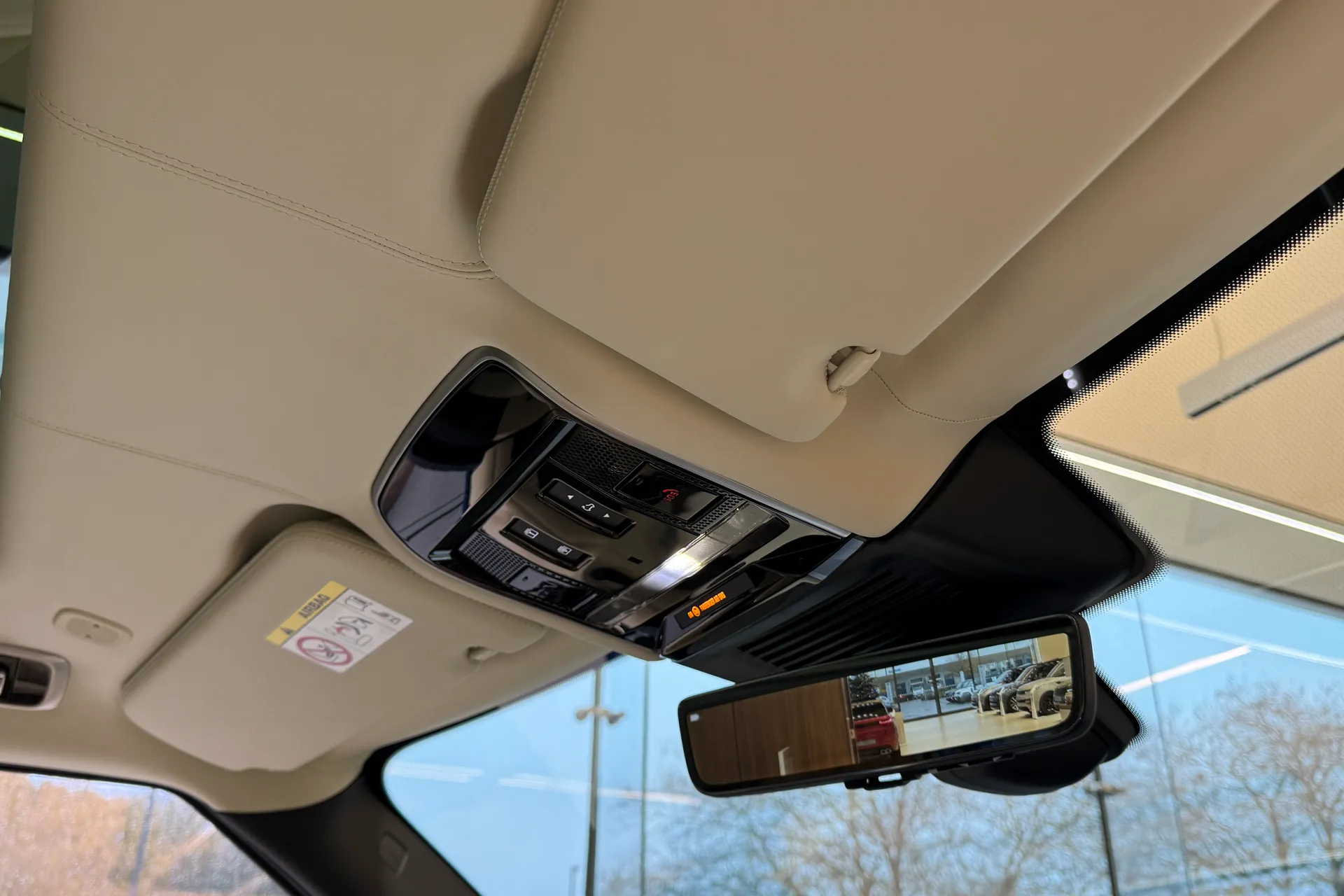 LAND ROVER RANGE ROVER thumbnail image number 26