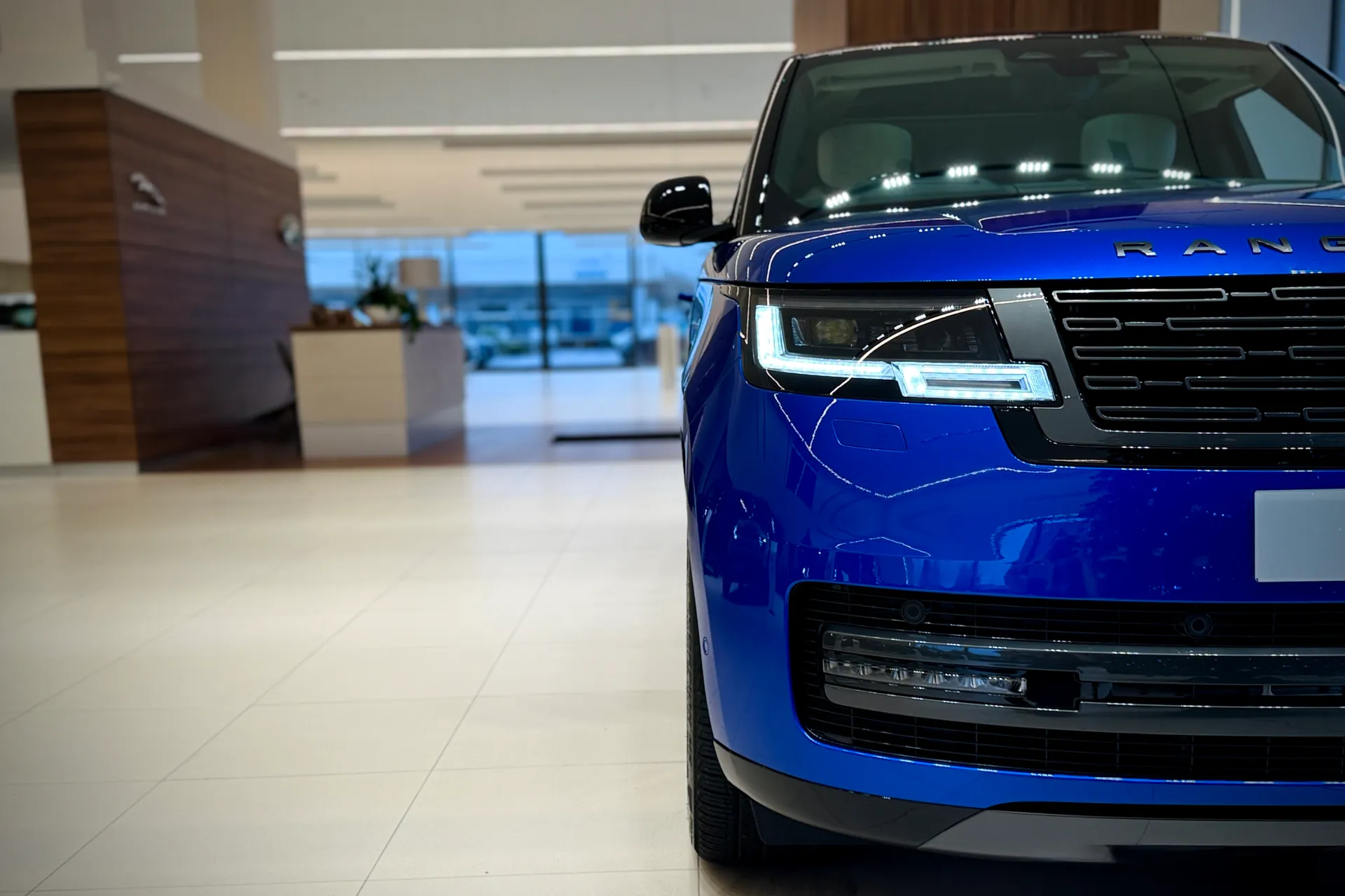 LAND ROVER RANGE ROVER thumbnail image number 15