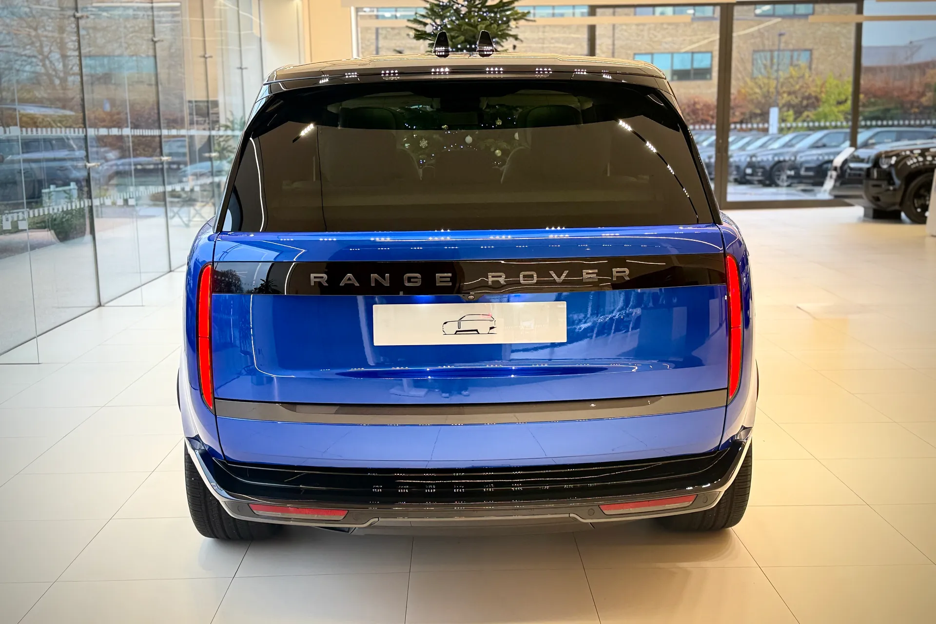 LAND ROVER RANGE ROVER thumbnail image number 17