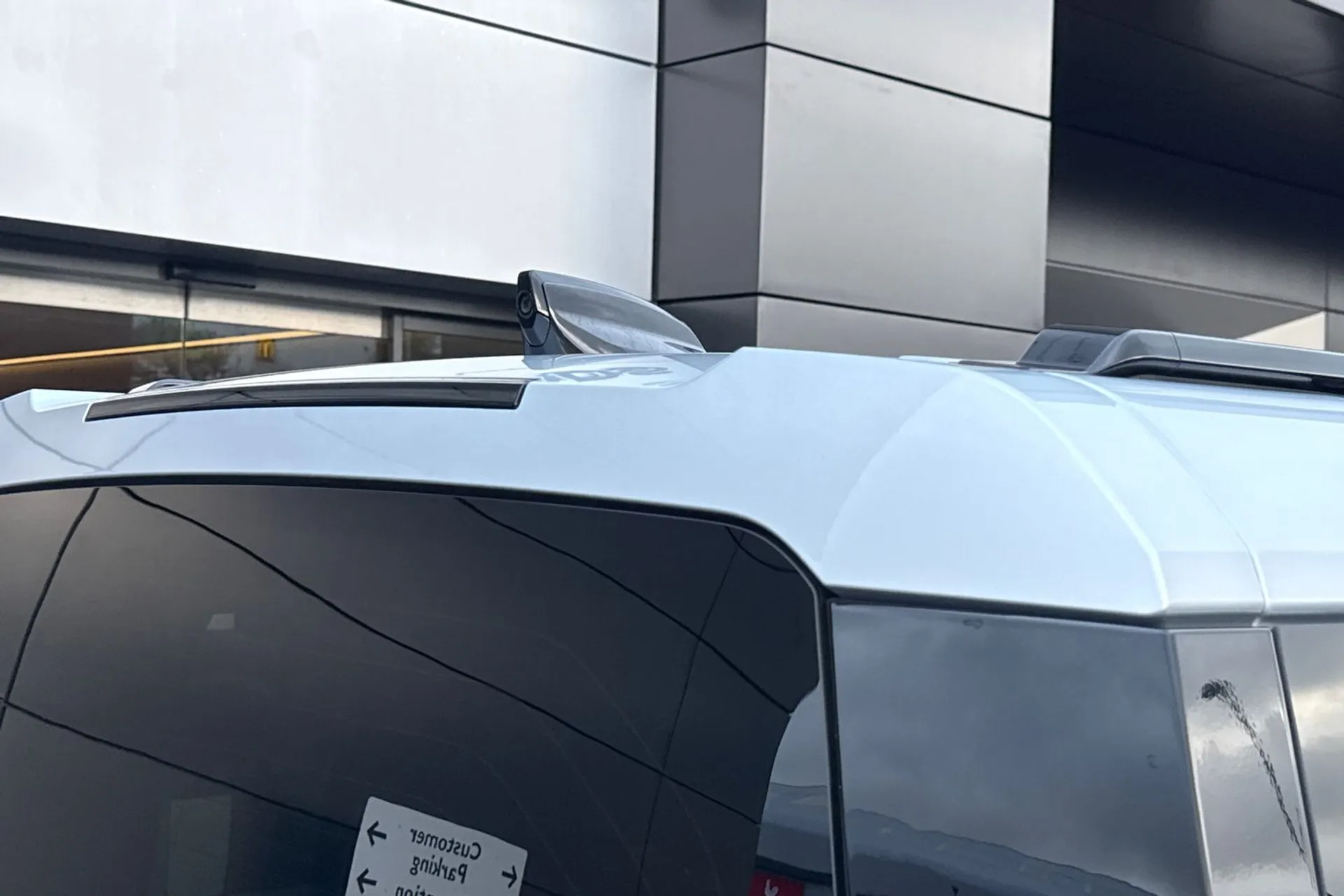 LAND ROVER DEFENDER thumbnail image number 44