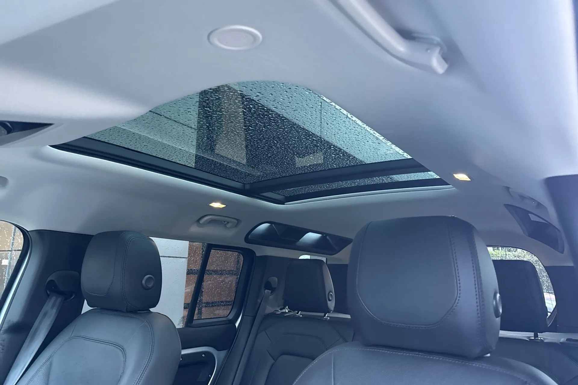 LAND ROVER DEFENDER thumbnail image number 55