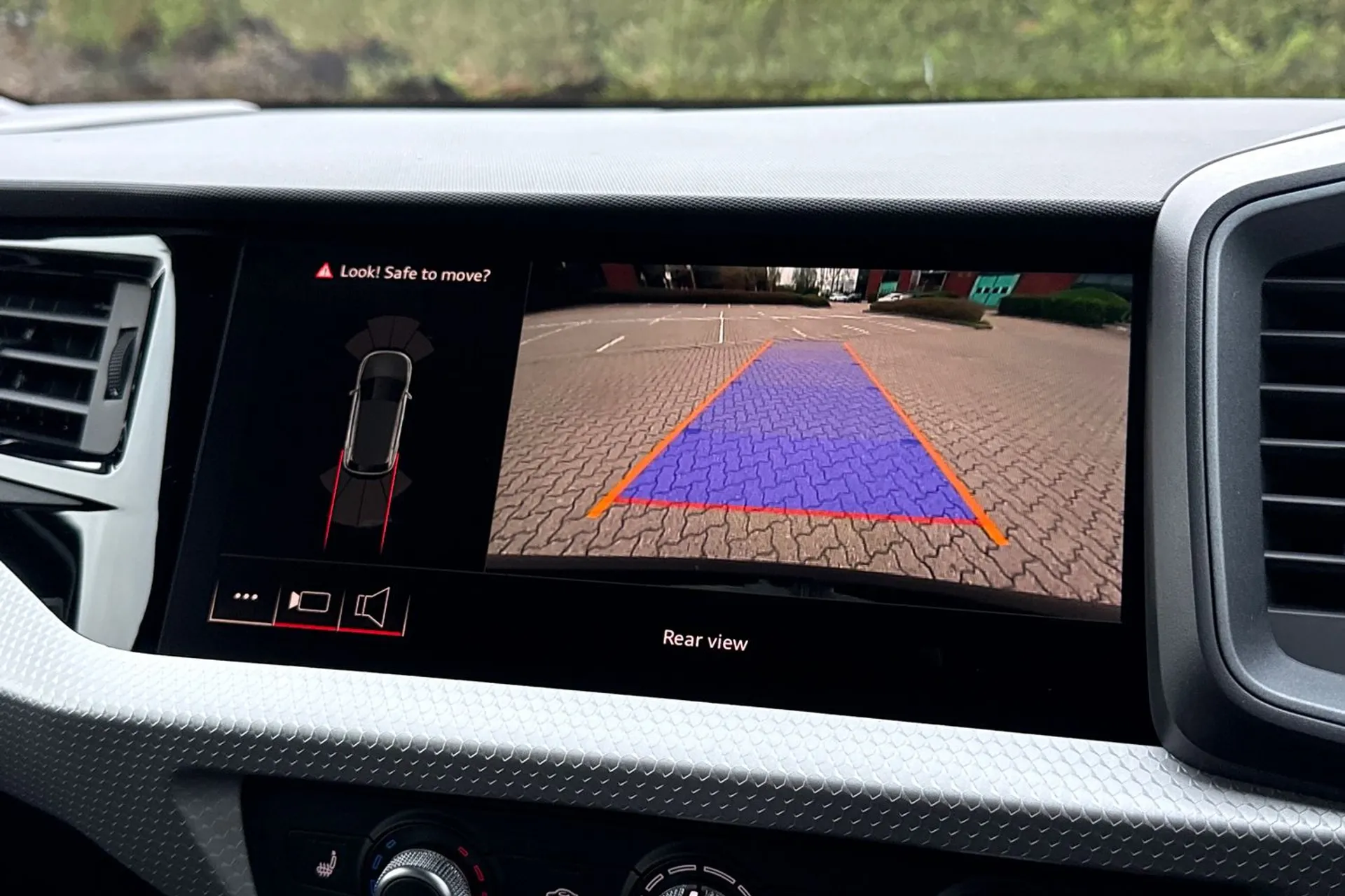 Audi A1 thumbnail image number 4