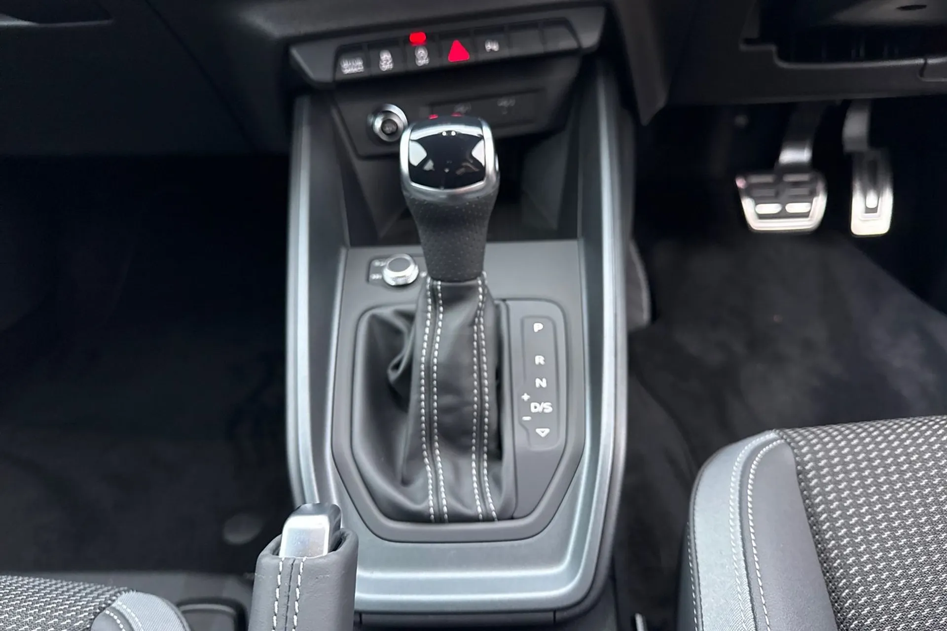 Audi A1 thumbnail image number 41