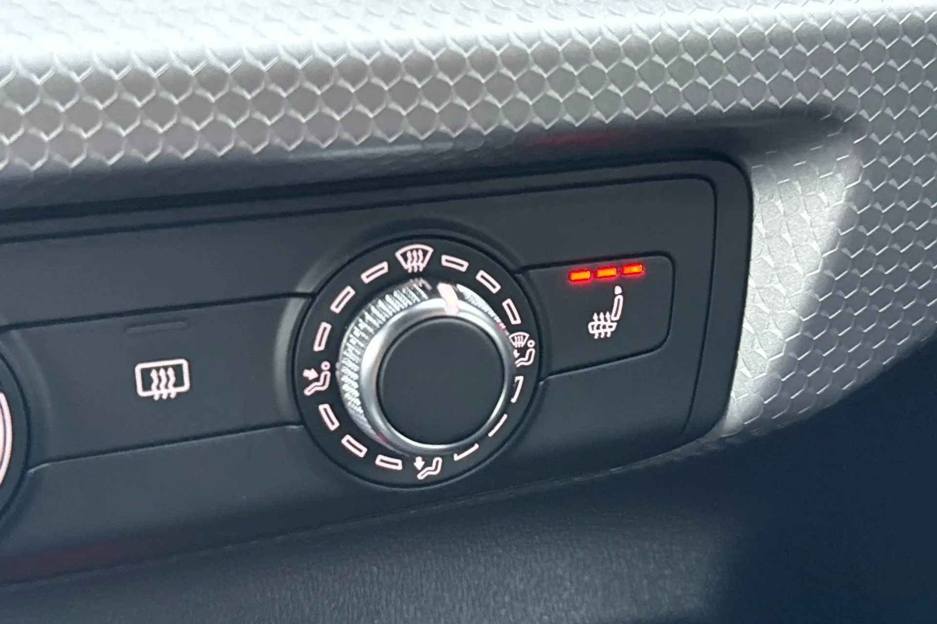 Audi A1 thumbnail image number 35