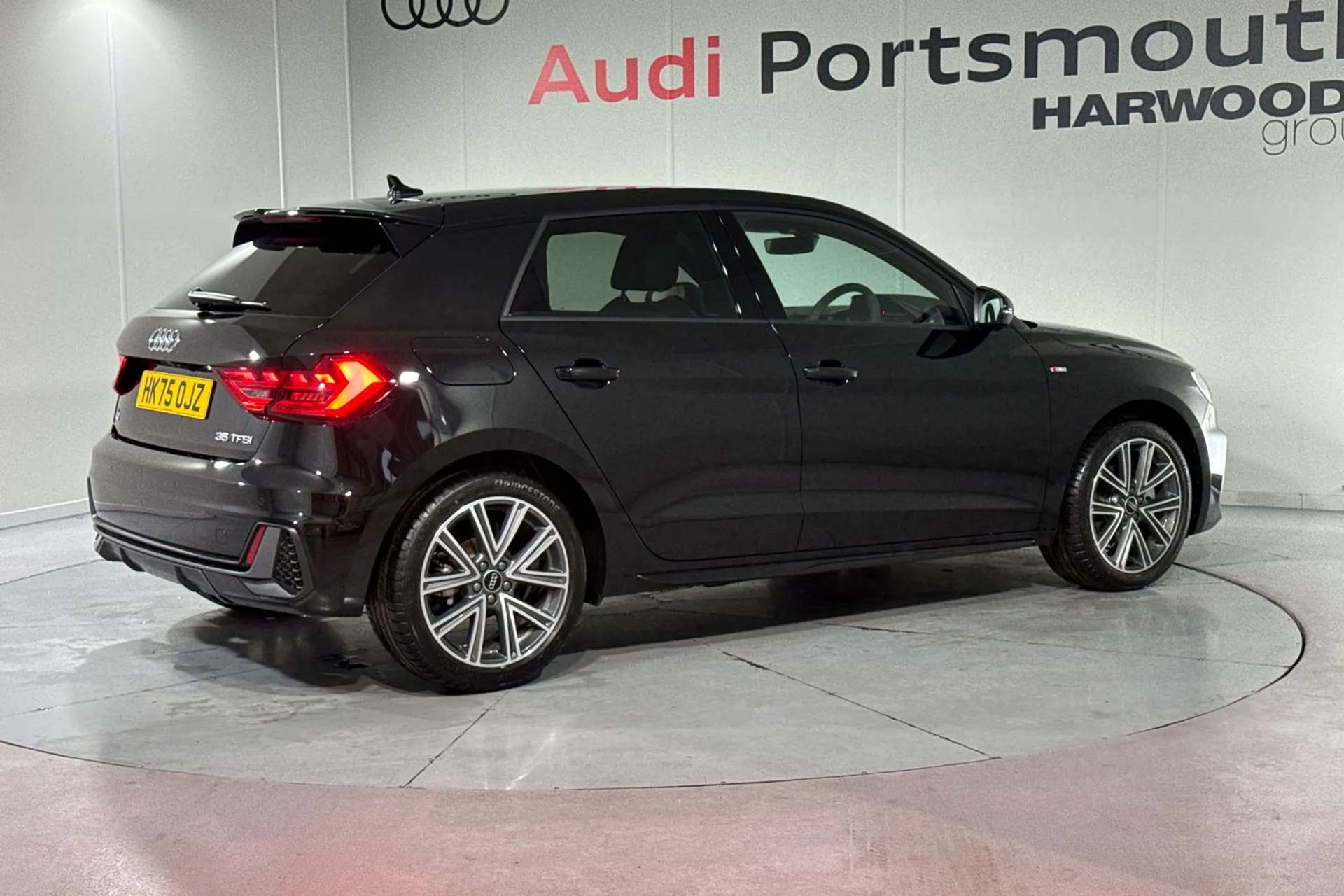 Audi A1 thumbnail image number 9