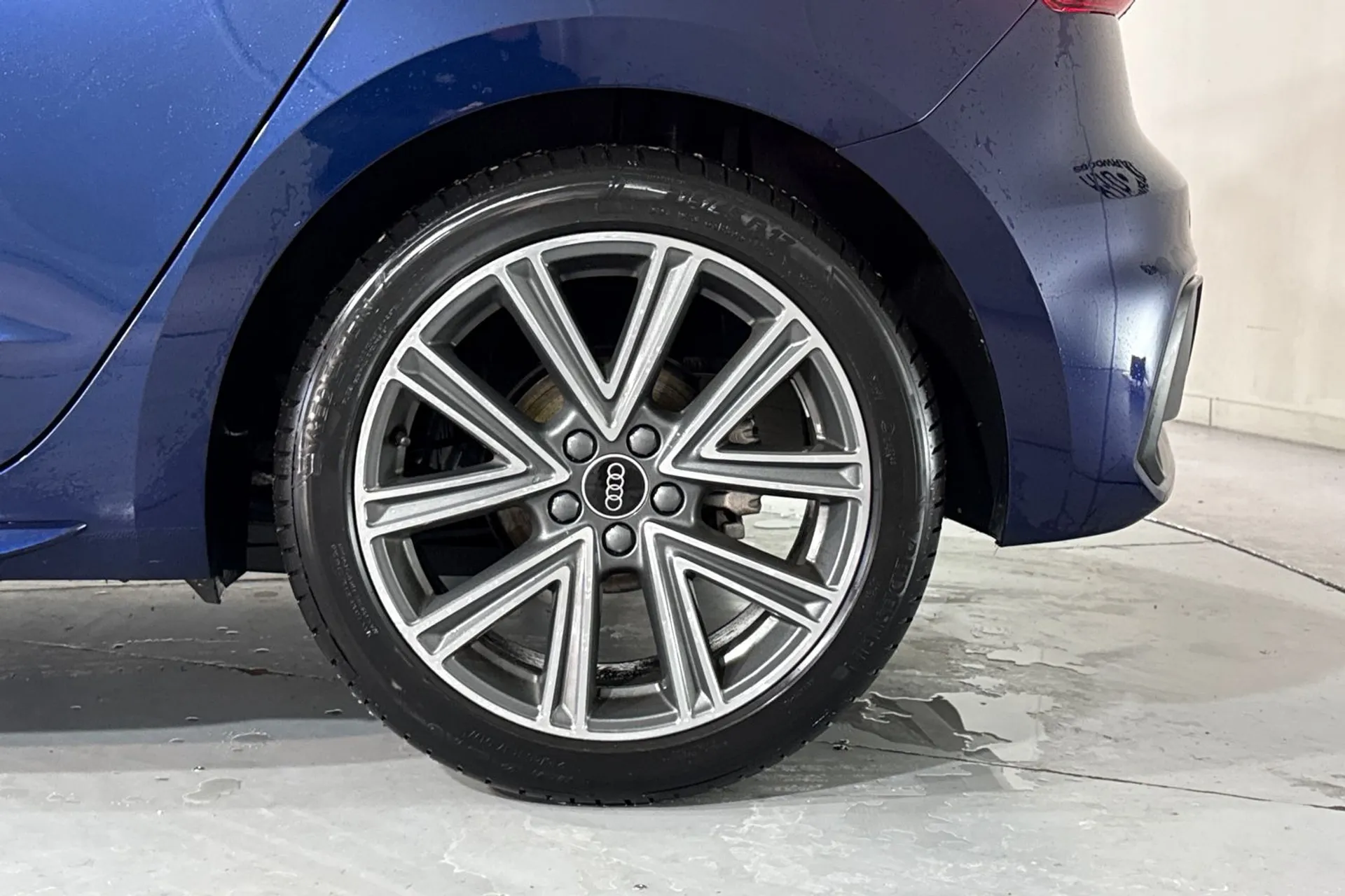 Audi A1 thumbnail image number 13