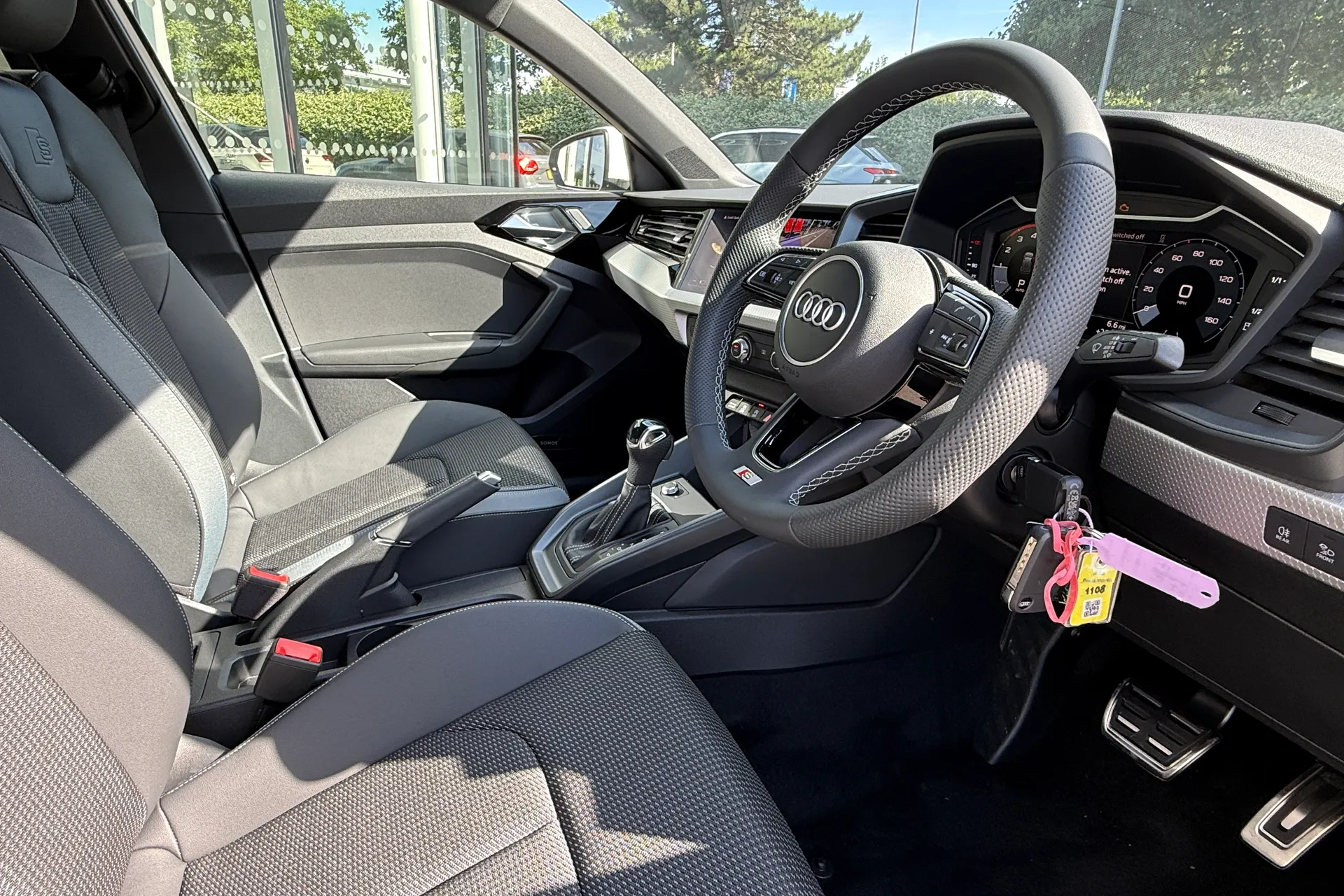 Audi A1 thumbnail image number 21