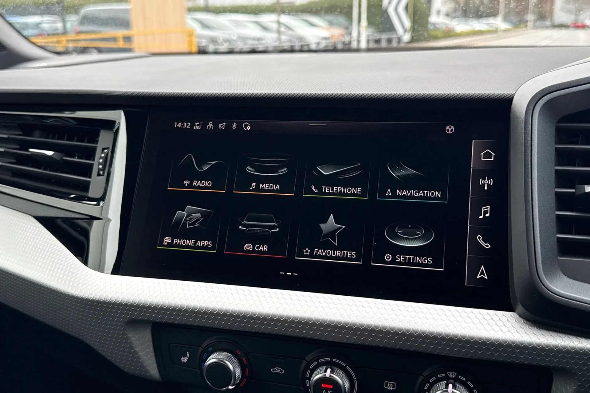 Audi A1 thumbnail image number 4