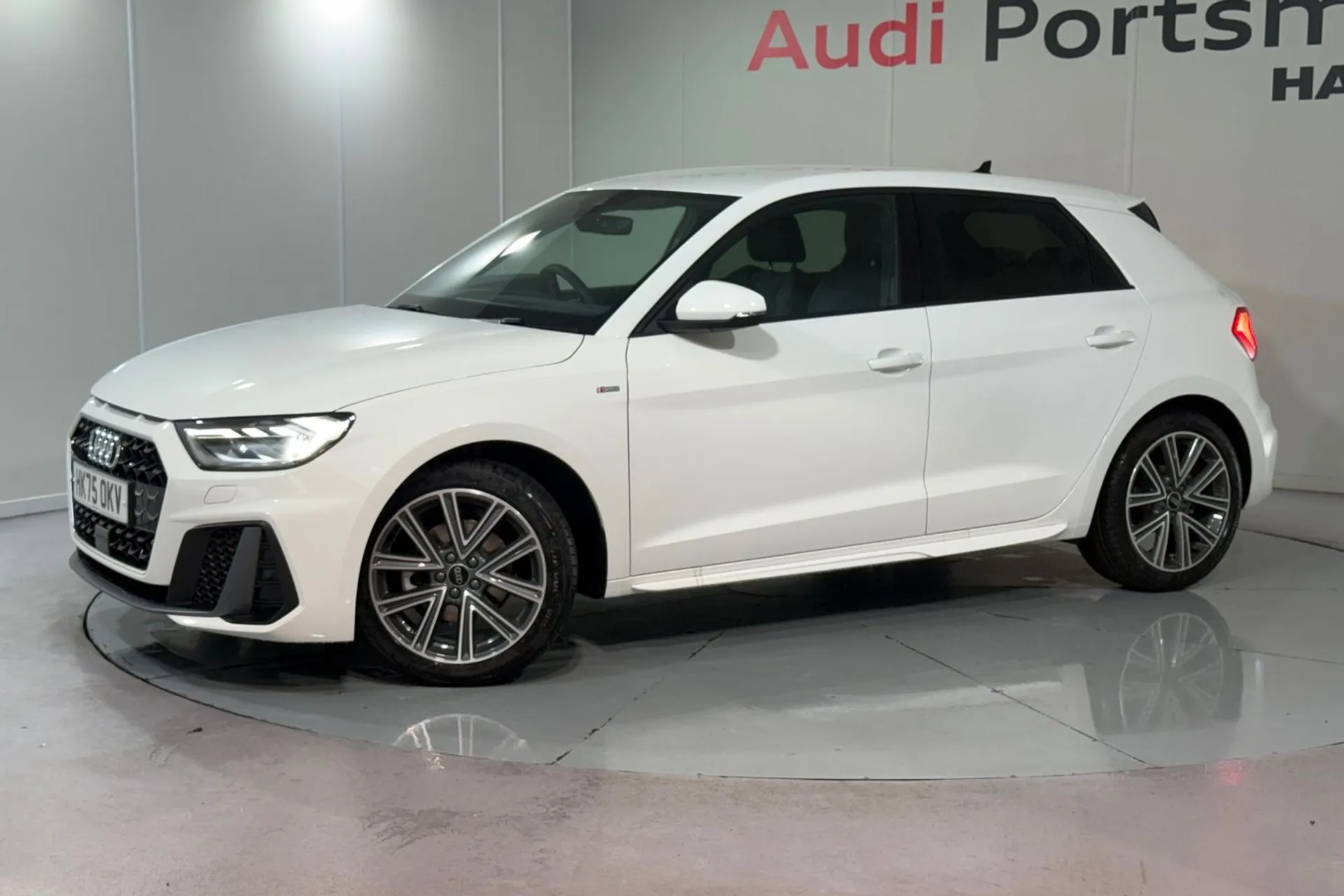 Audi A1 thumbnail image number 6