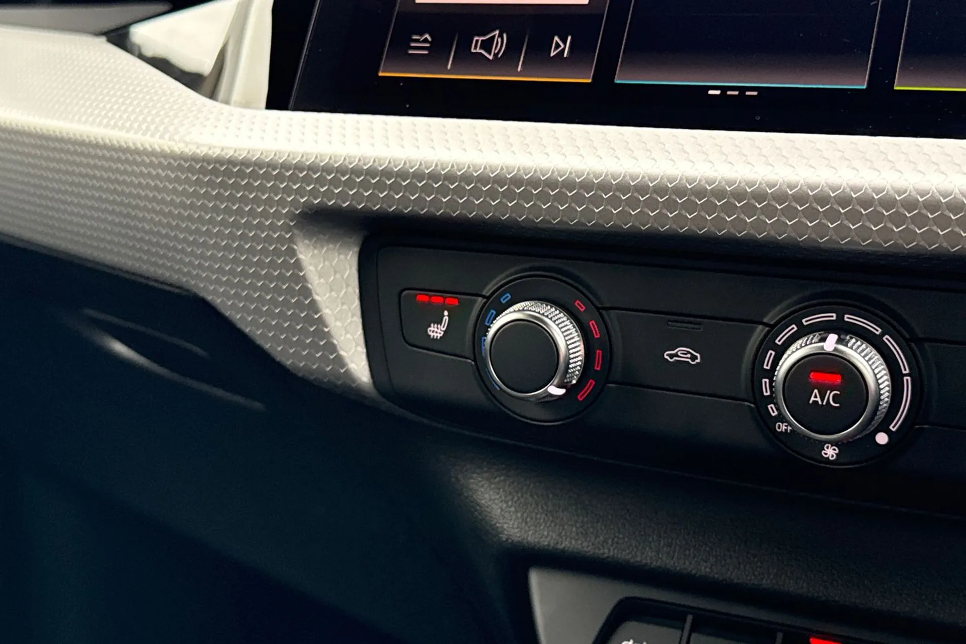 Audi A1 thumbnail image number 32