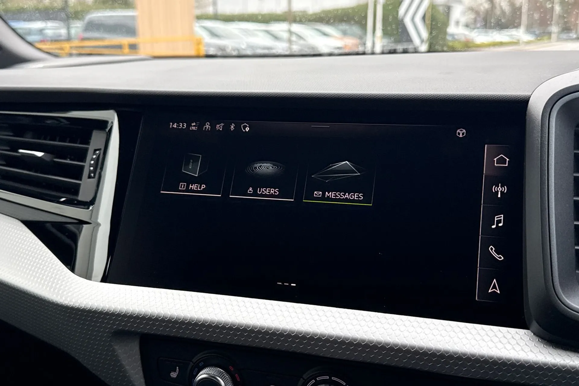 Audi A1 thumbnail image number 22