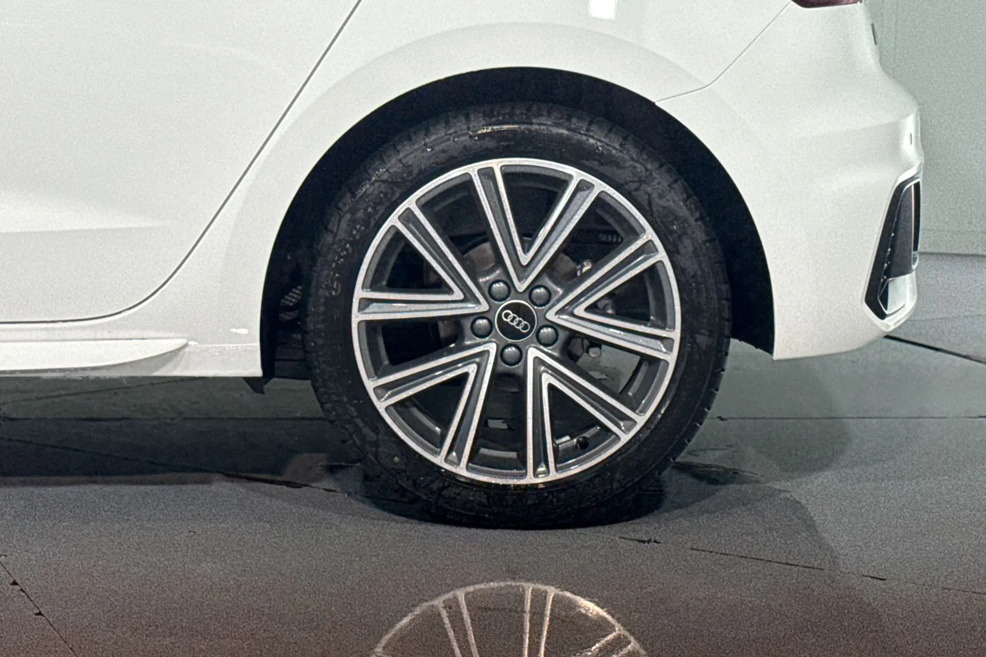 Audi A1 thumbnail image number 13