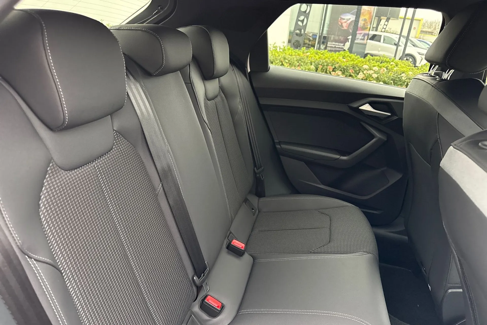 Audi A1 thumbnail image number 27