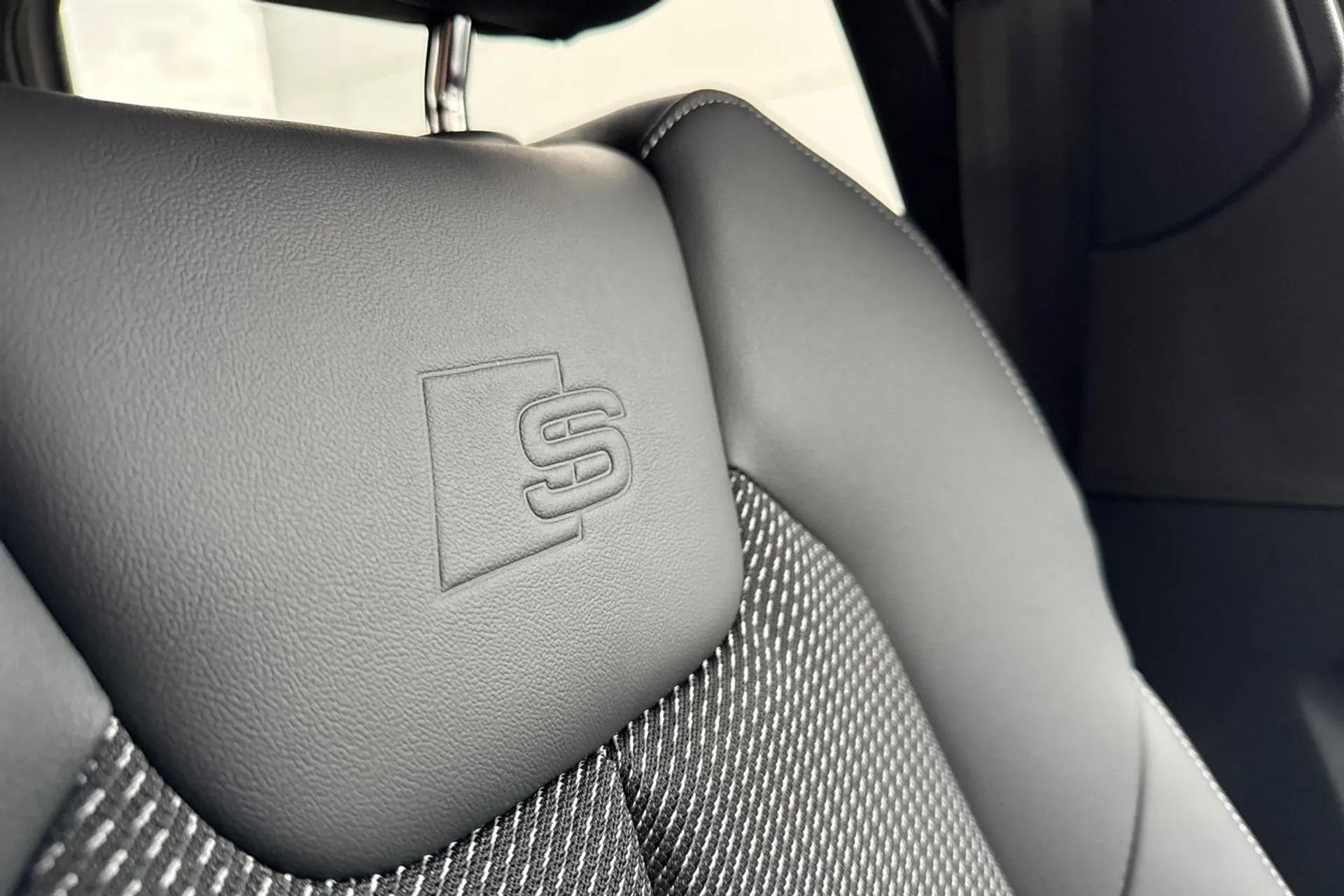 Audi A1 thumbnail image number 40