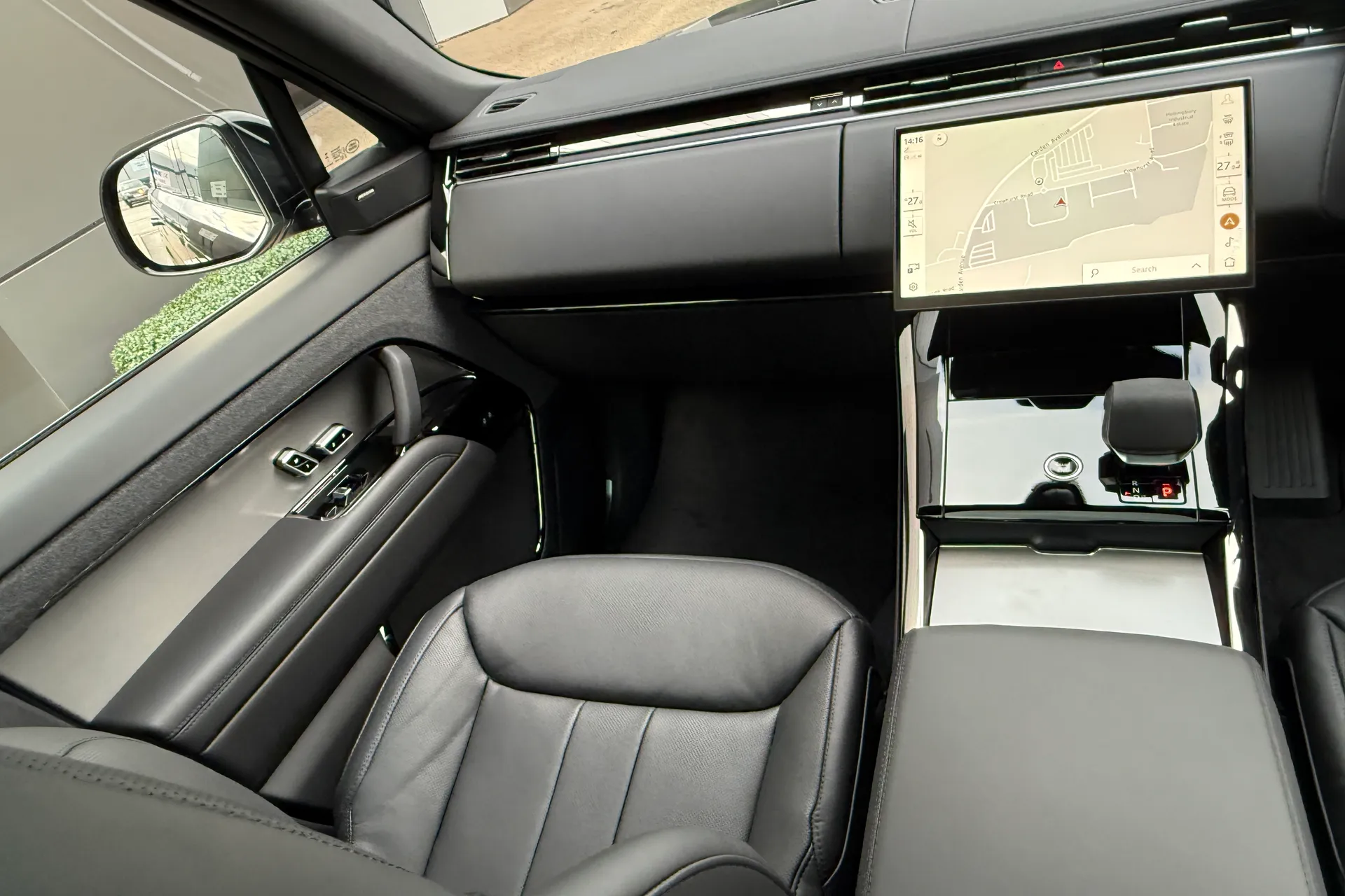 LAND ROVER RANGE ROVER SPORT thumbnail image number 44