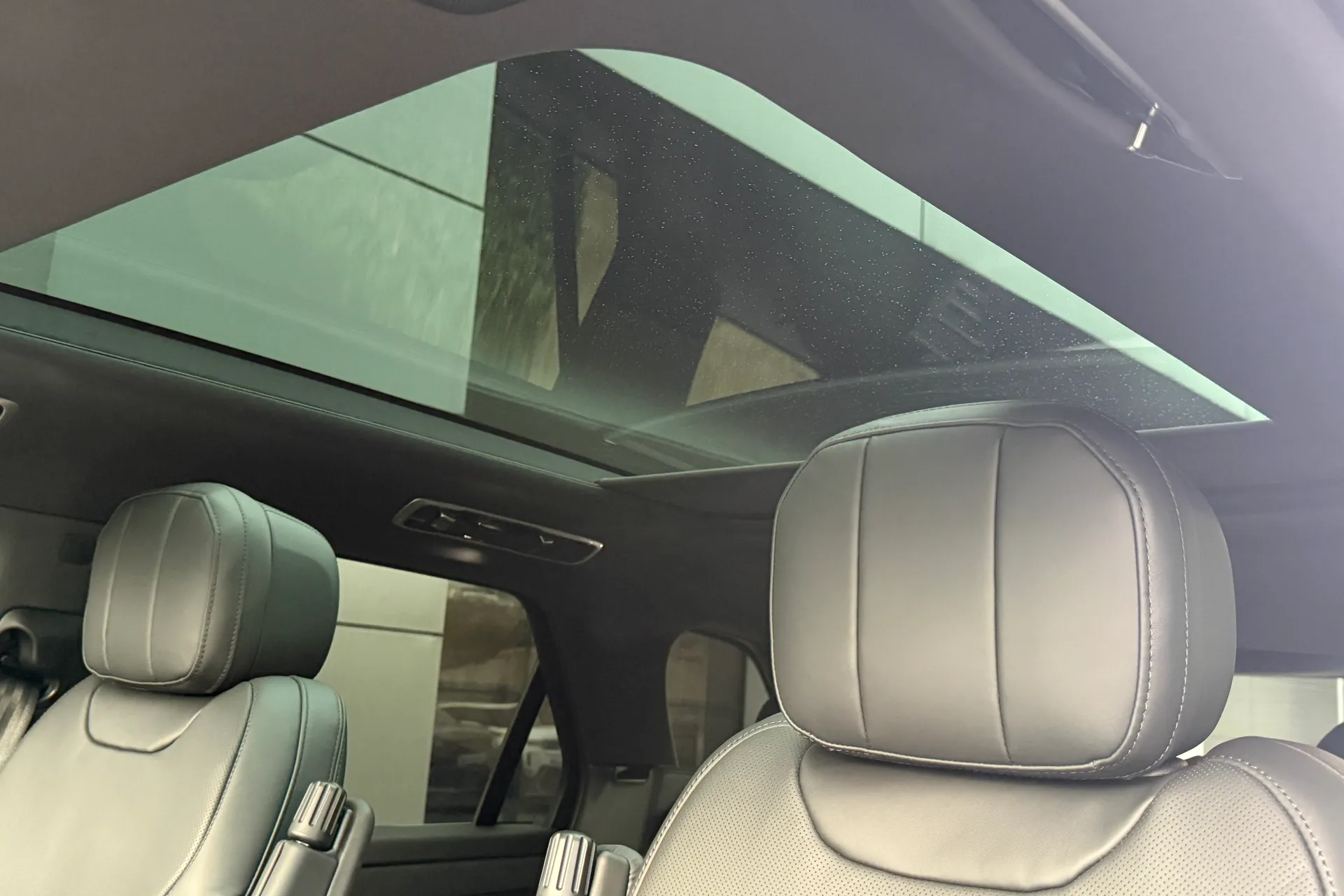 LAND ROVER RANGE ROVER SPORT thumbnail image number 48