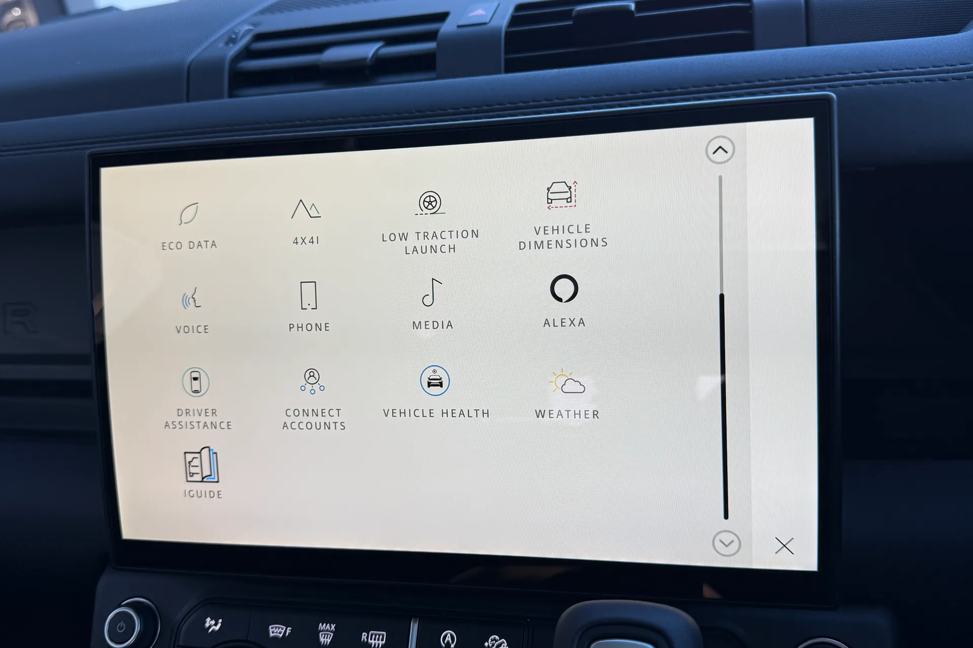 LAND ROVER Defender 90 thumbnail image number 63