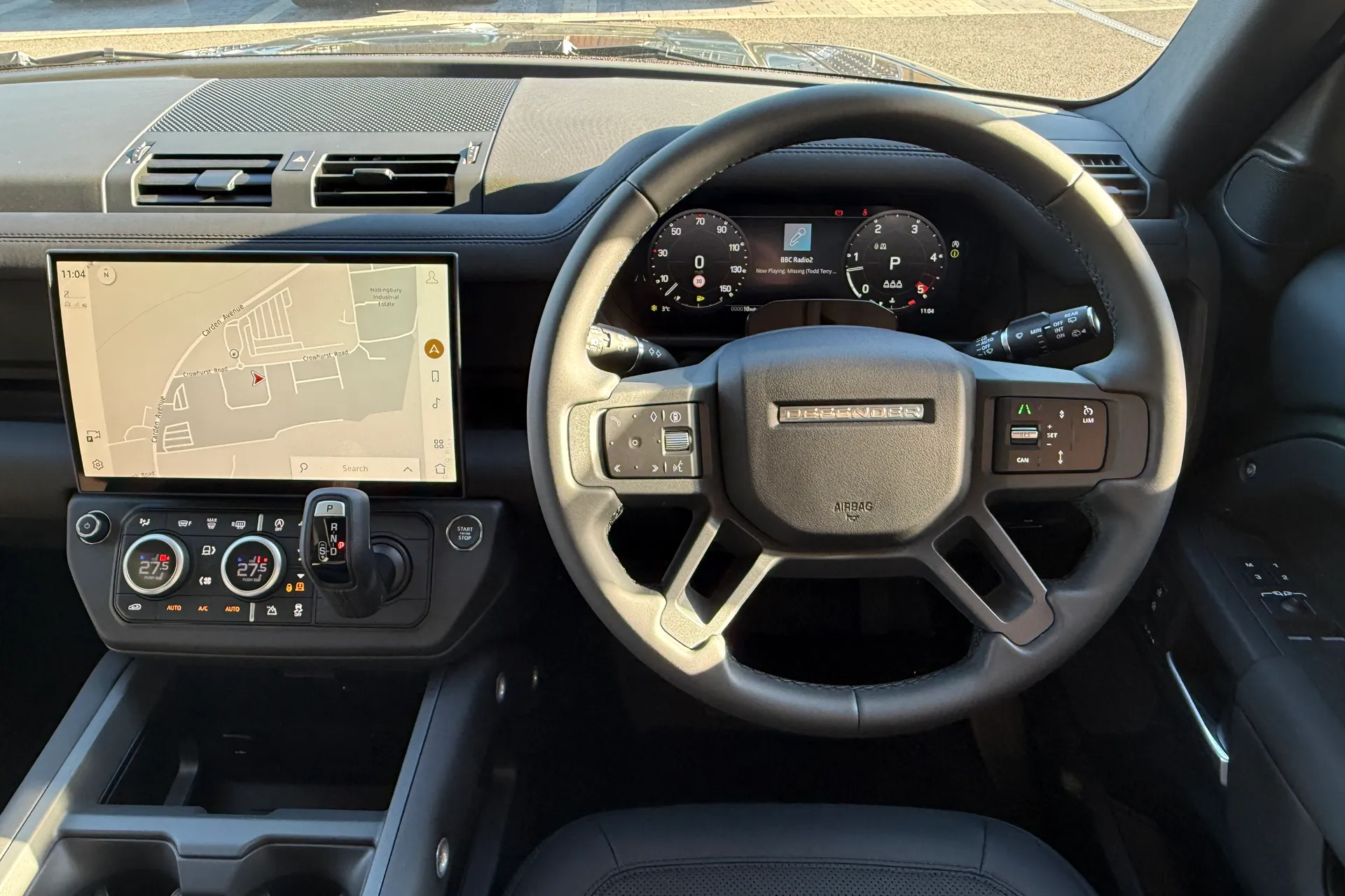 LAND ROVER Defender 90 thumbnail image number 29