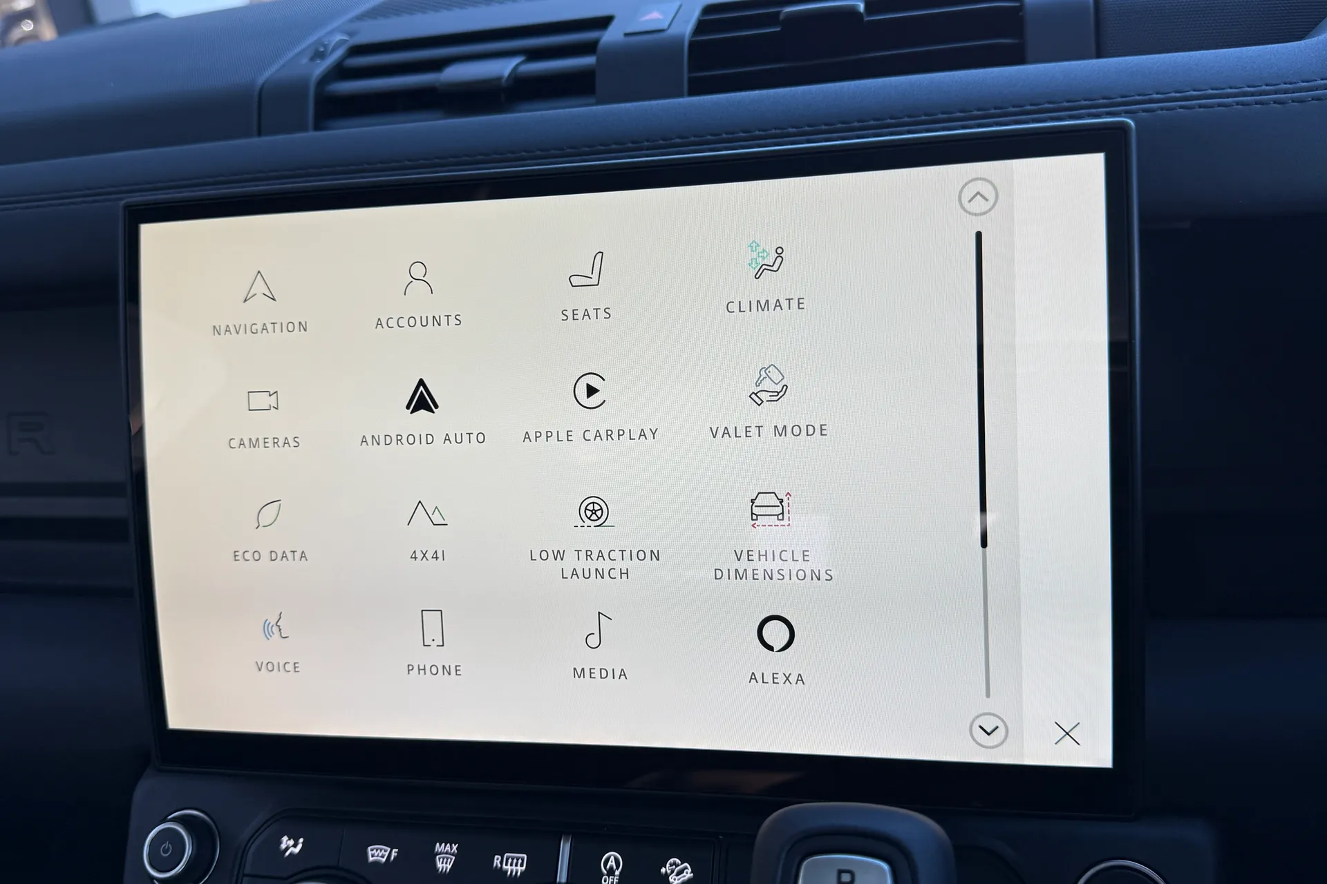 LAND ROVER Defender 90 thumbnail image number 62