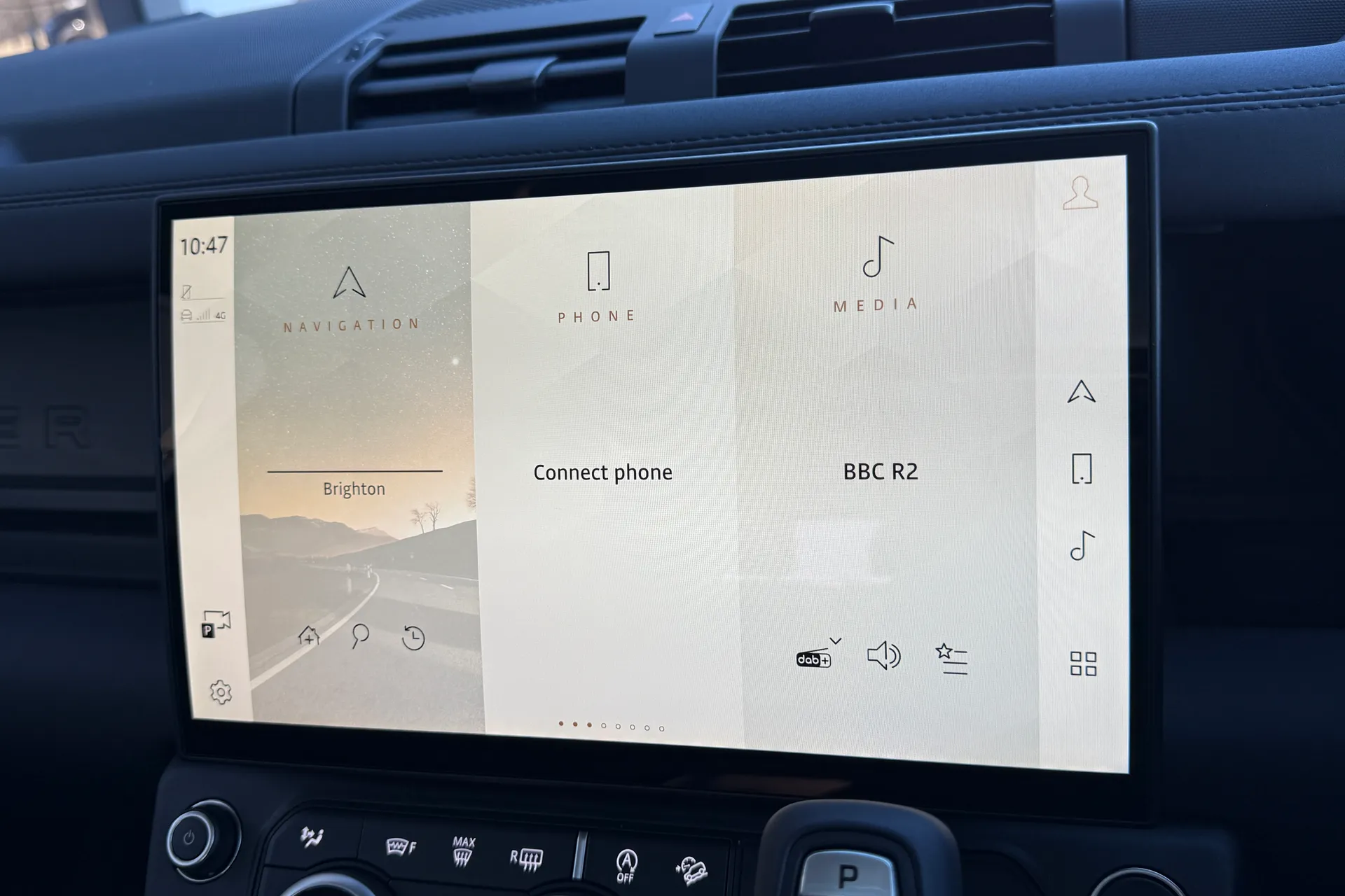 LAND ROVER Defender 90 thumbnail image number 59