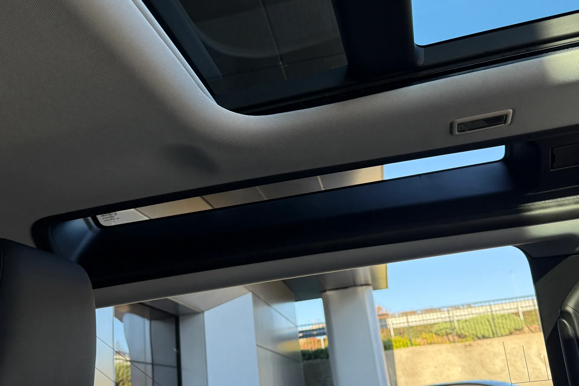 LAND ROVER Defender 90 thumbnail image number 54