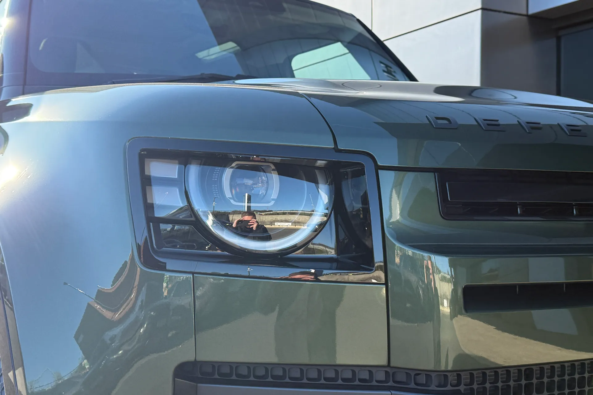 LAND ROVER Defender 90 thumbnail image number 24