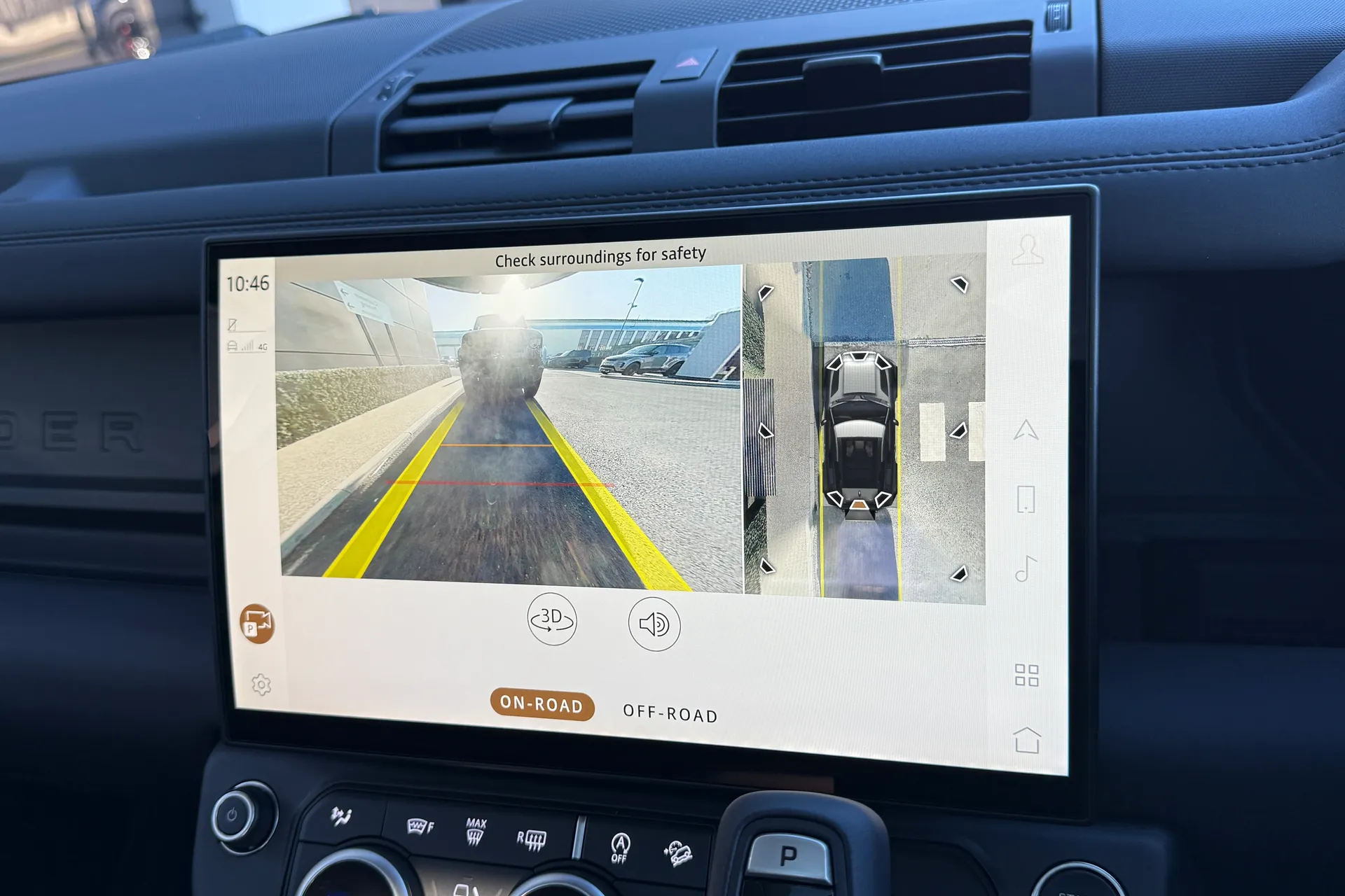 LAND ROVER Defender 90 thumbnail image number 4