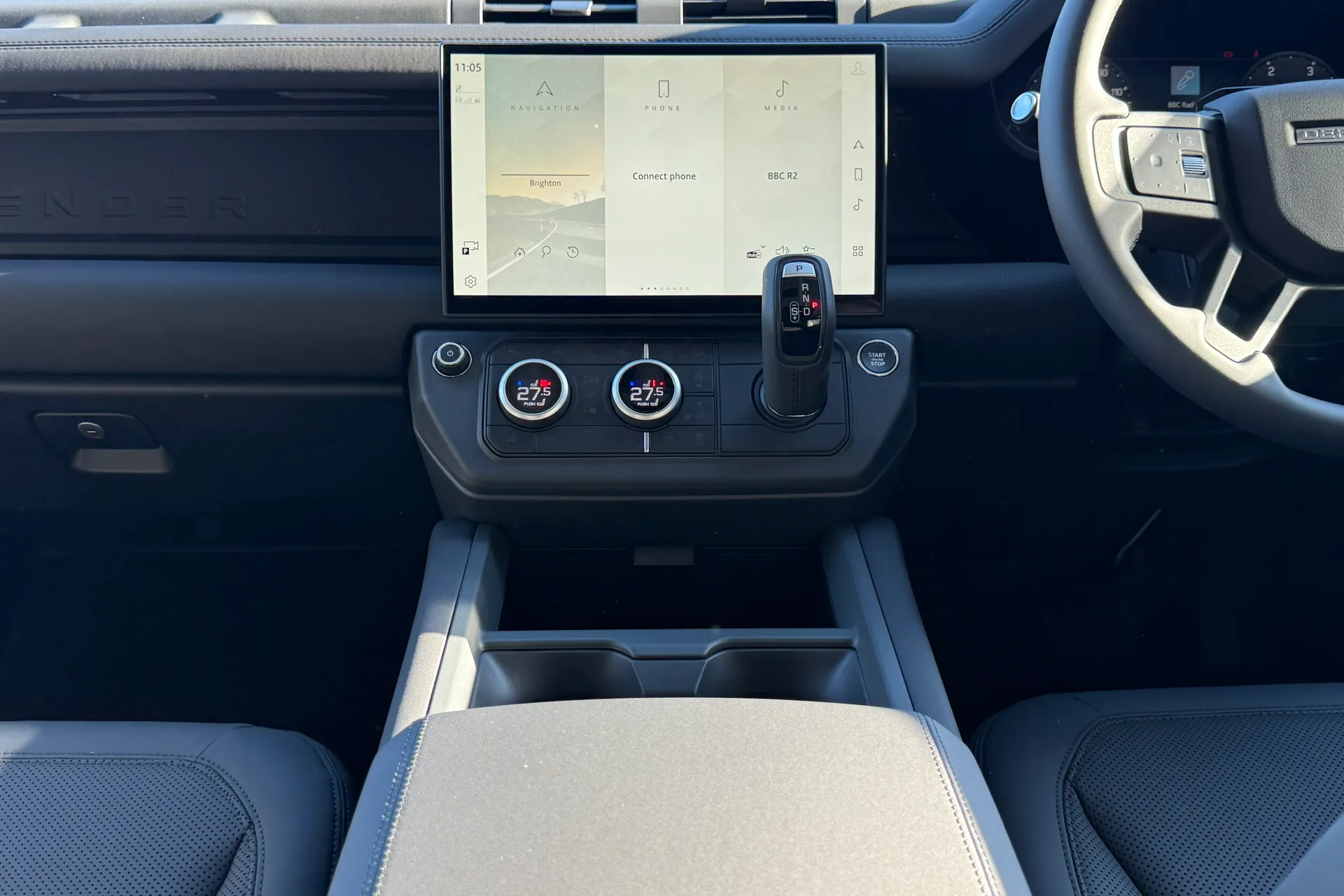 LAND ROVER Defender 90 thumbnail image number 30