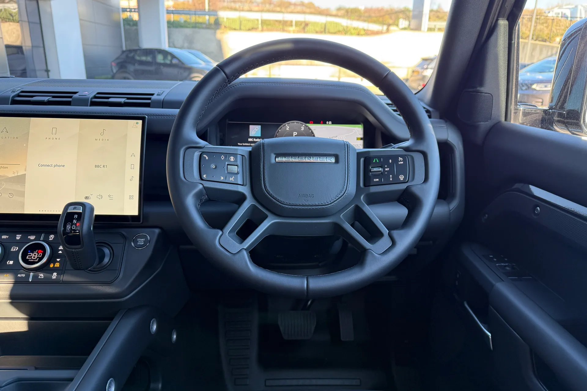 LAND ROVER Defender 90 thumbnail image number 48