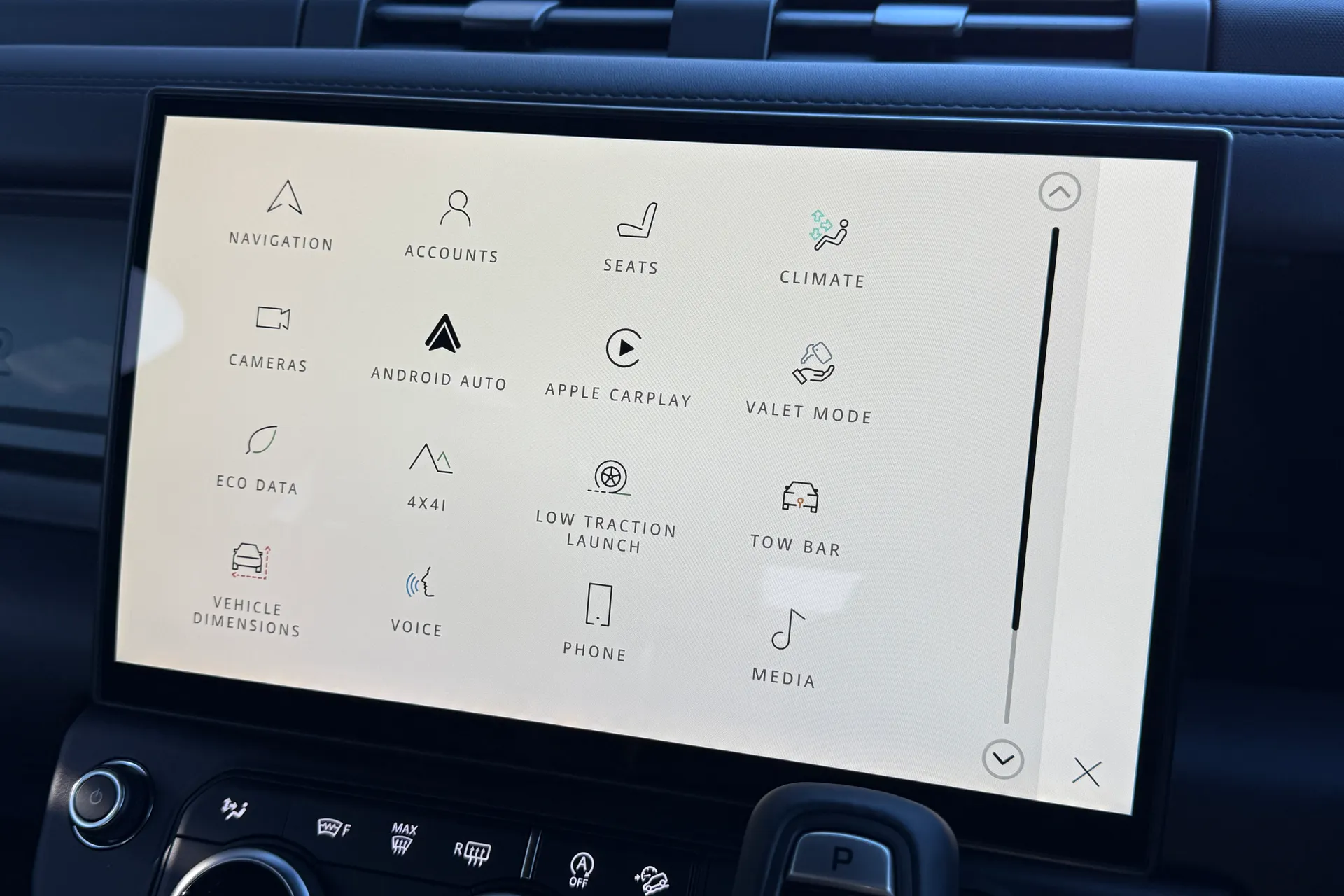 LAND ROVER Defender 90 thumbnail image number 40