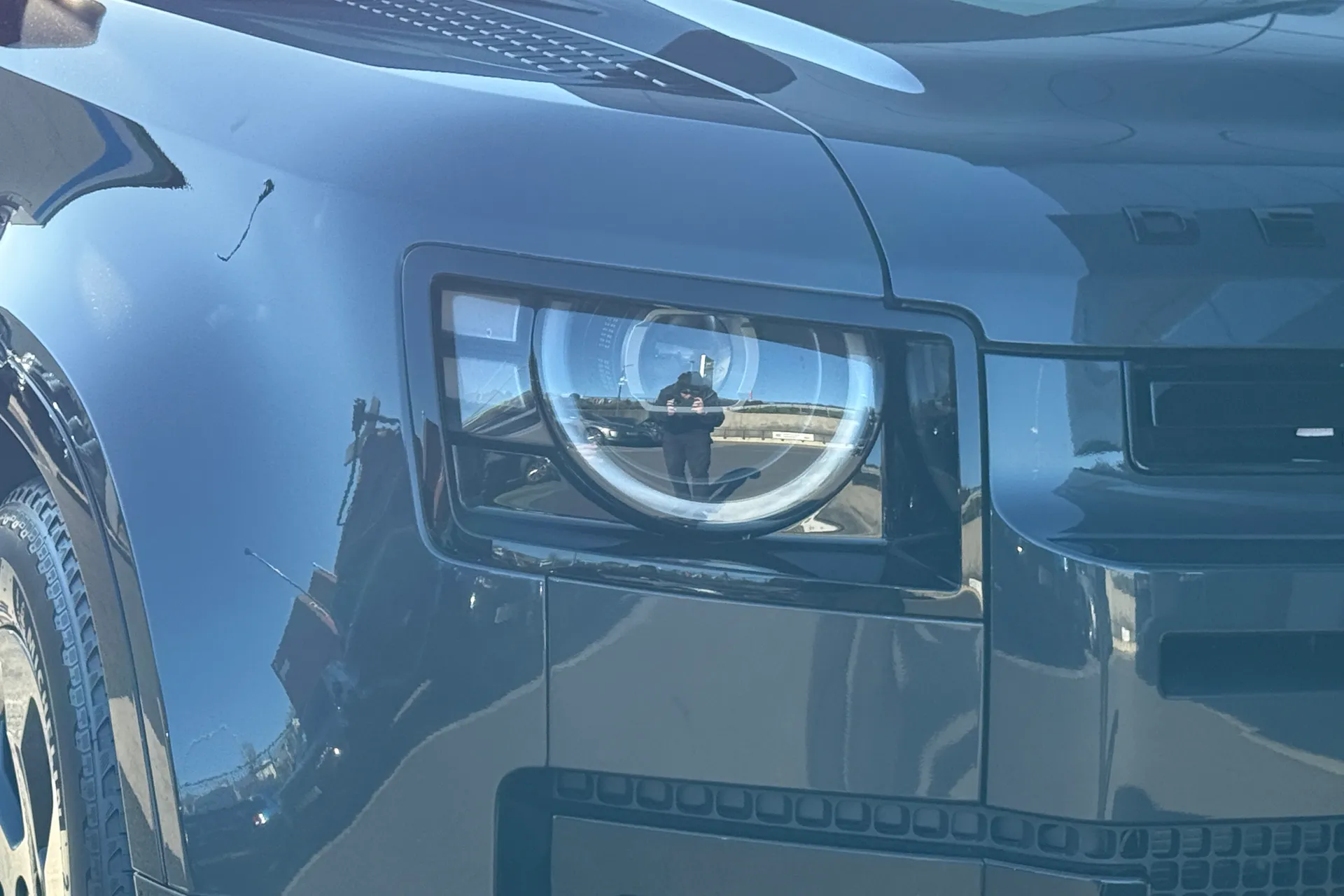 LAND ROVER Defender 90 thumbnail image number 27